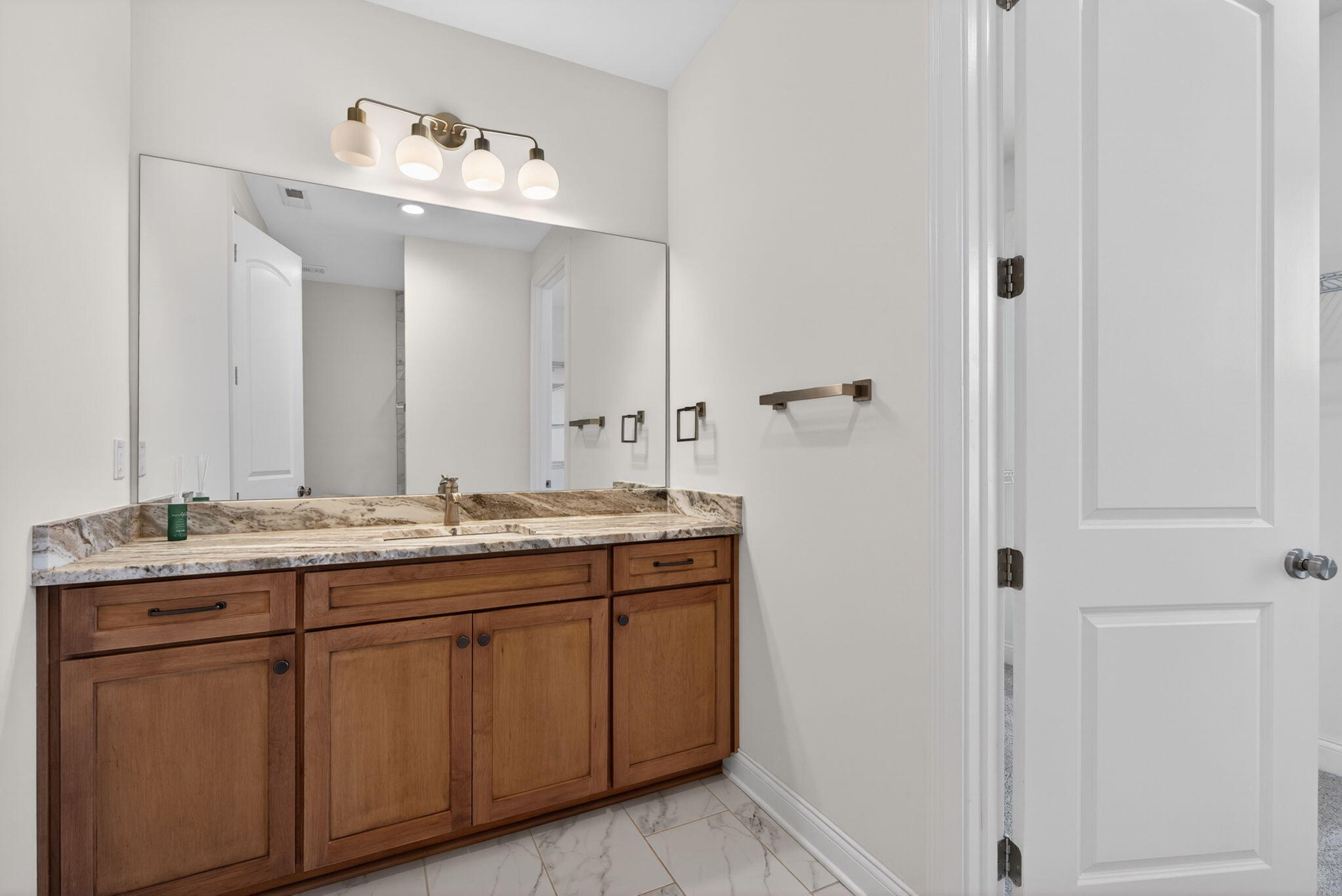 2331 Coroneo Lane Property Photo 48