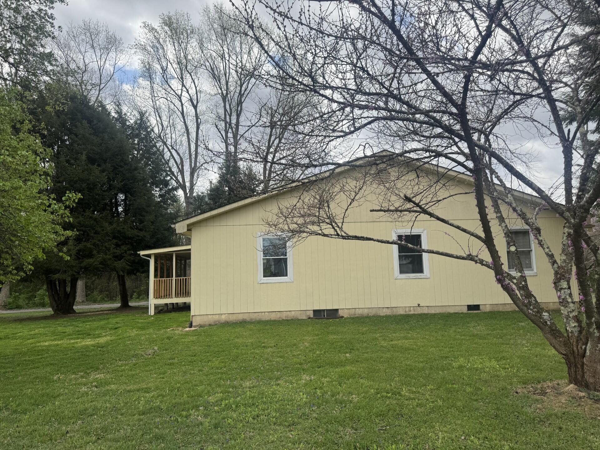 140 Rudder Road Property Photo 2