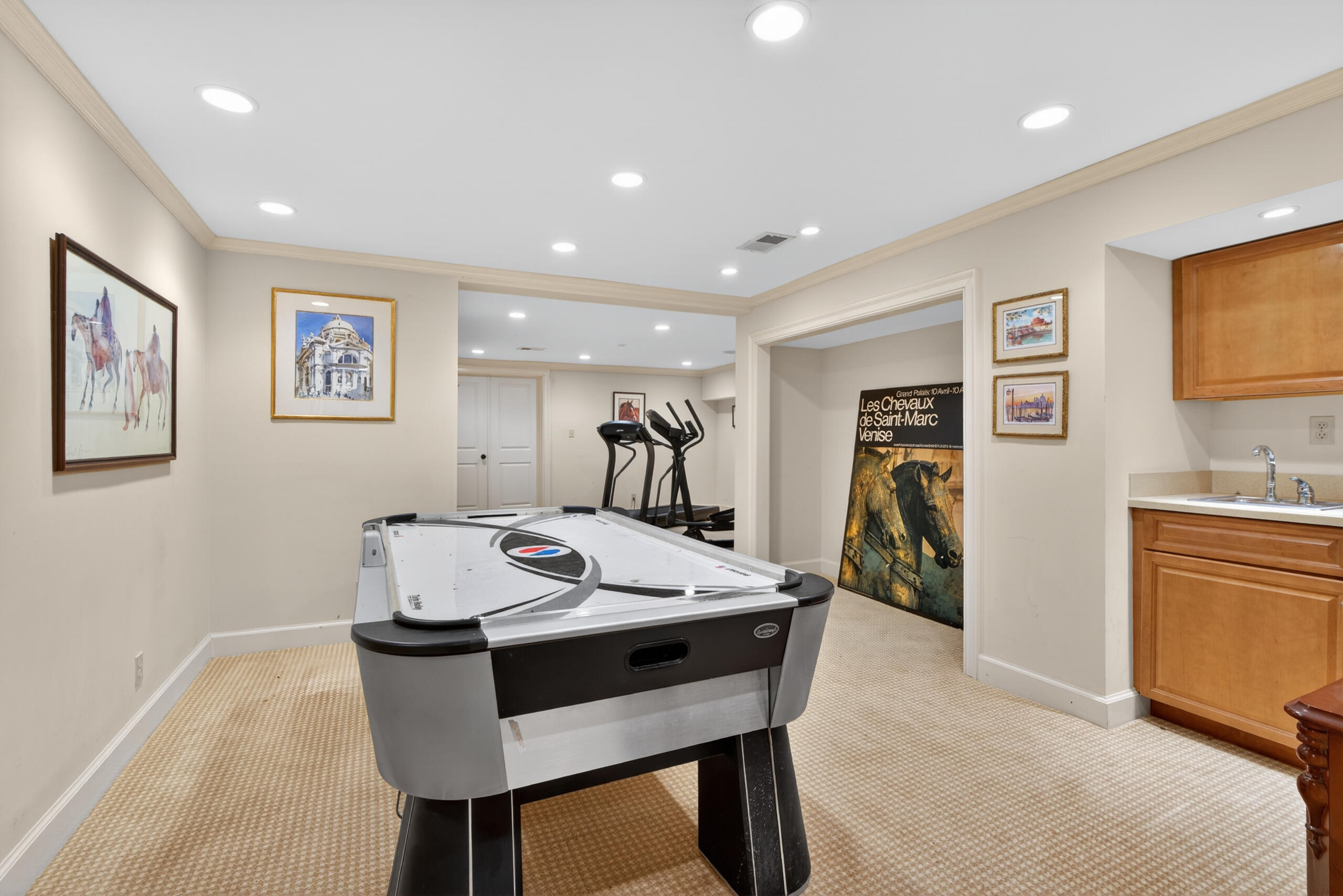 1633 Ashwood Road Property Photo 46