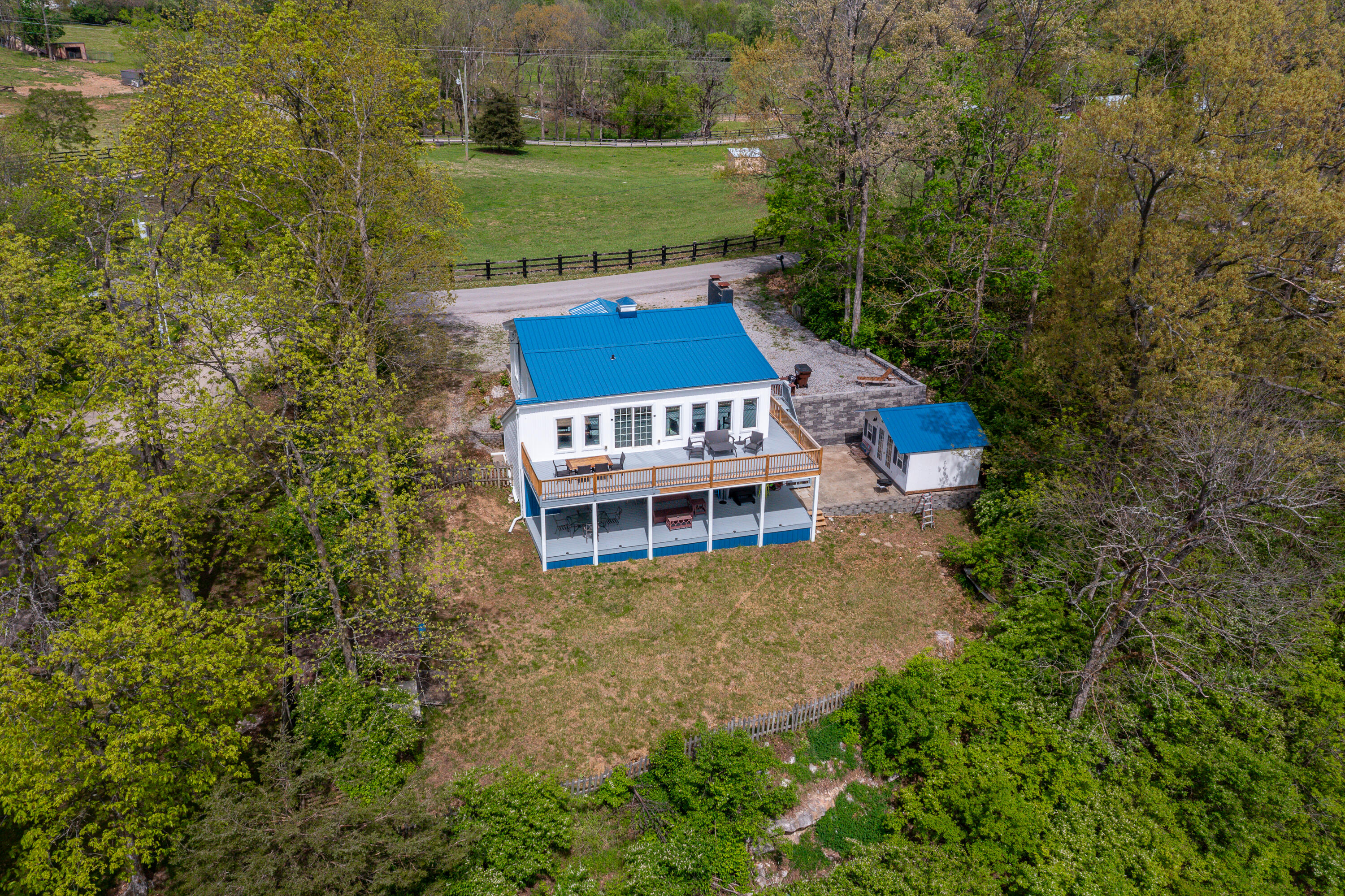 178 Lakeview Point Road Property Photo 1