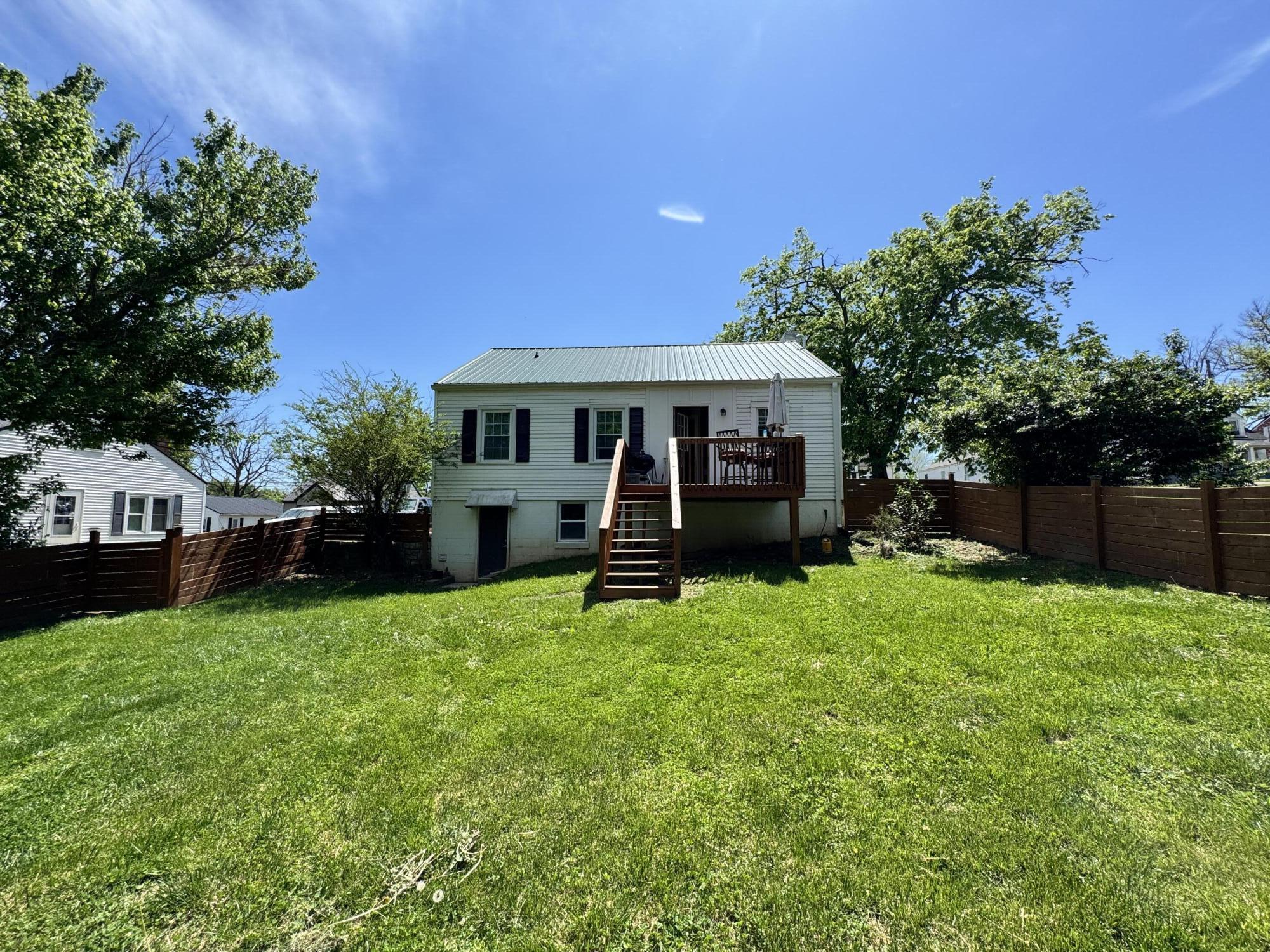 111 Dickerson Court Property Photo 19