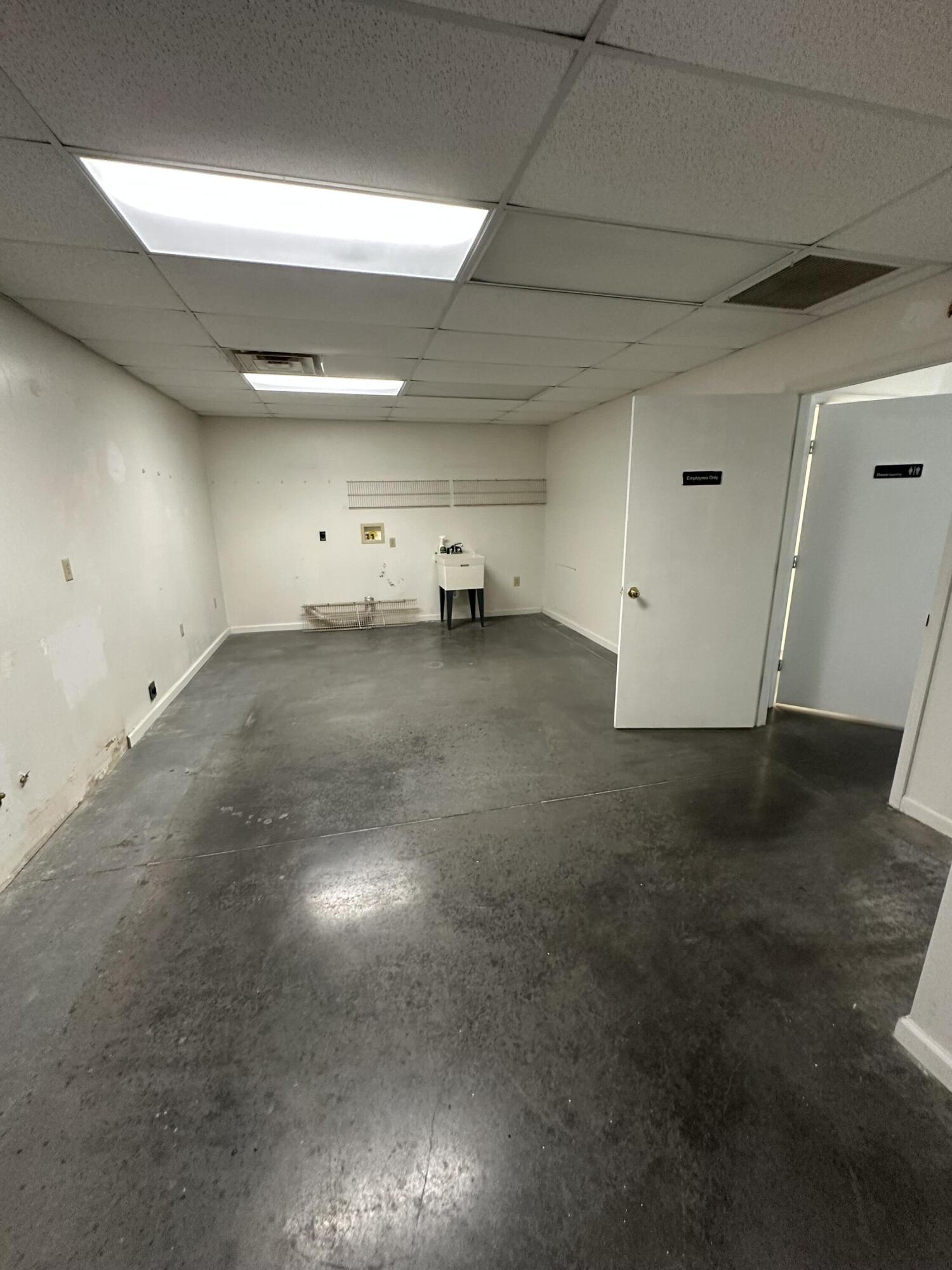 8669 Us-25 Property Photo 23