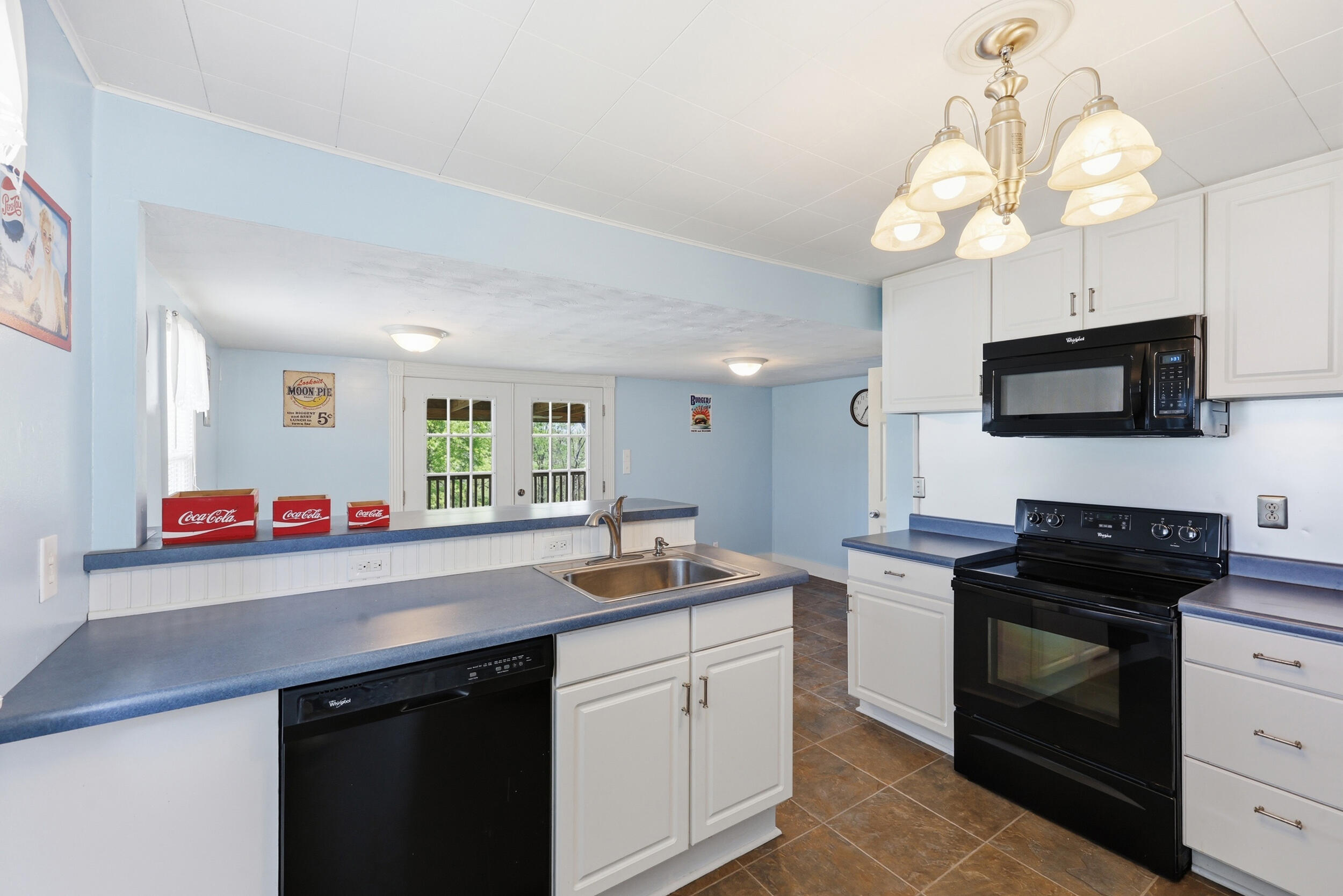 817 Bellows Mill Road Property Photo 6