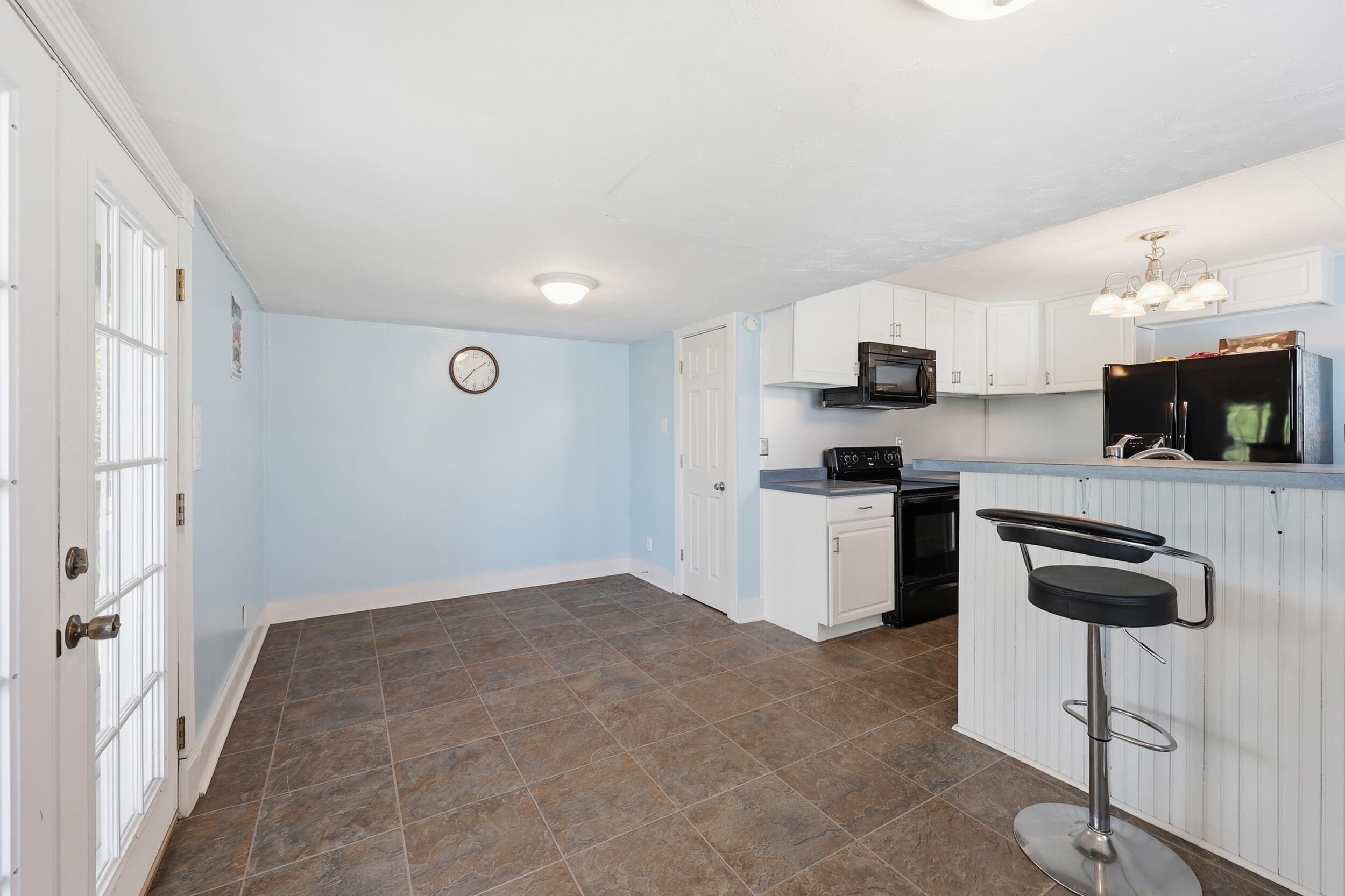 817 Bellows Mill Road Property Photo 10