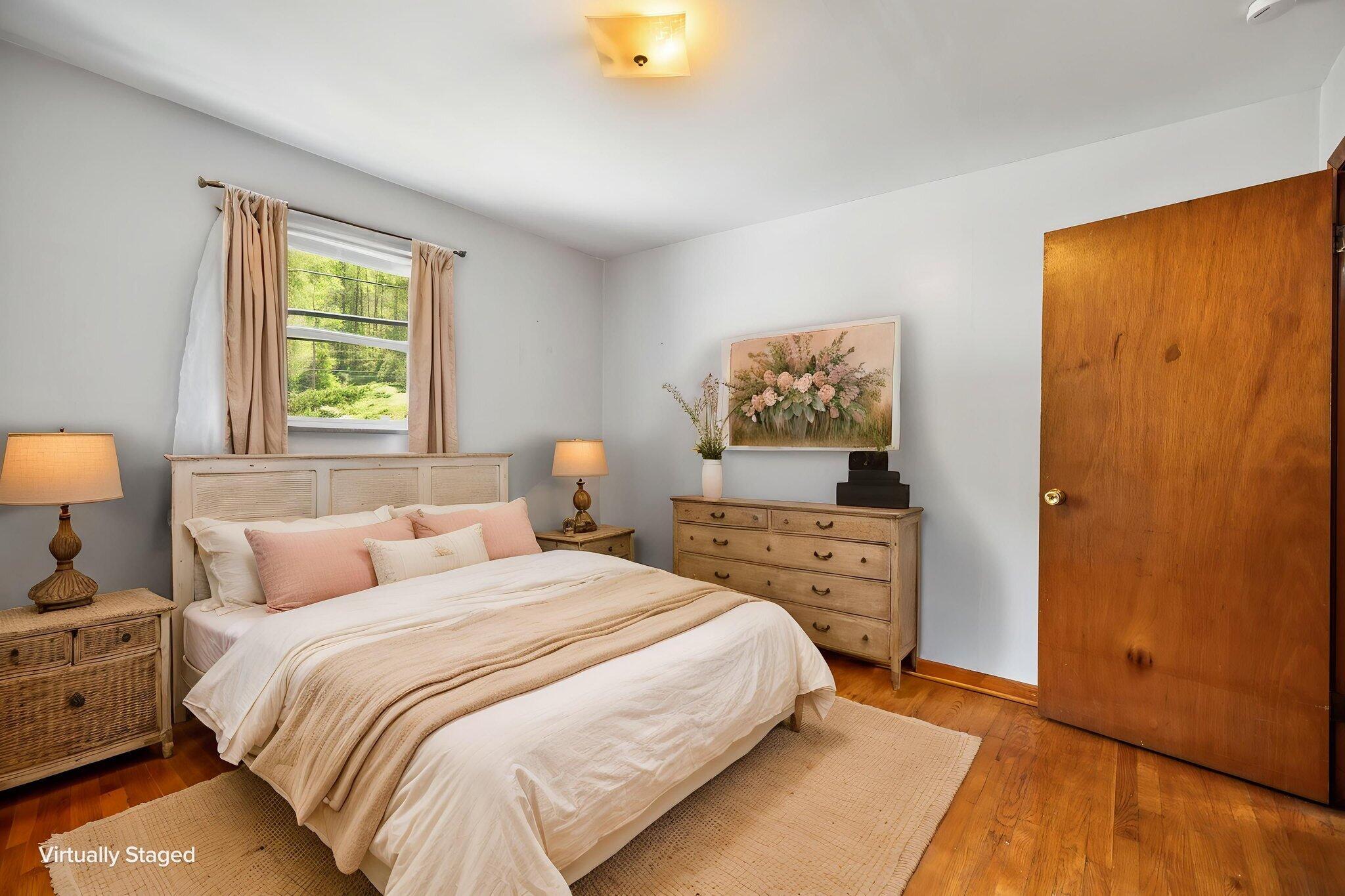 10 Frog Avenue Property Photo 6