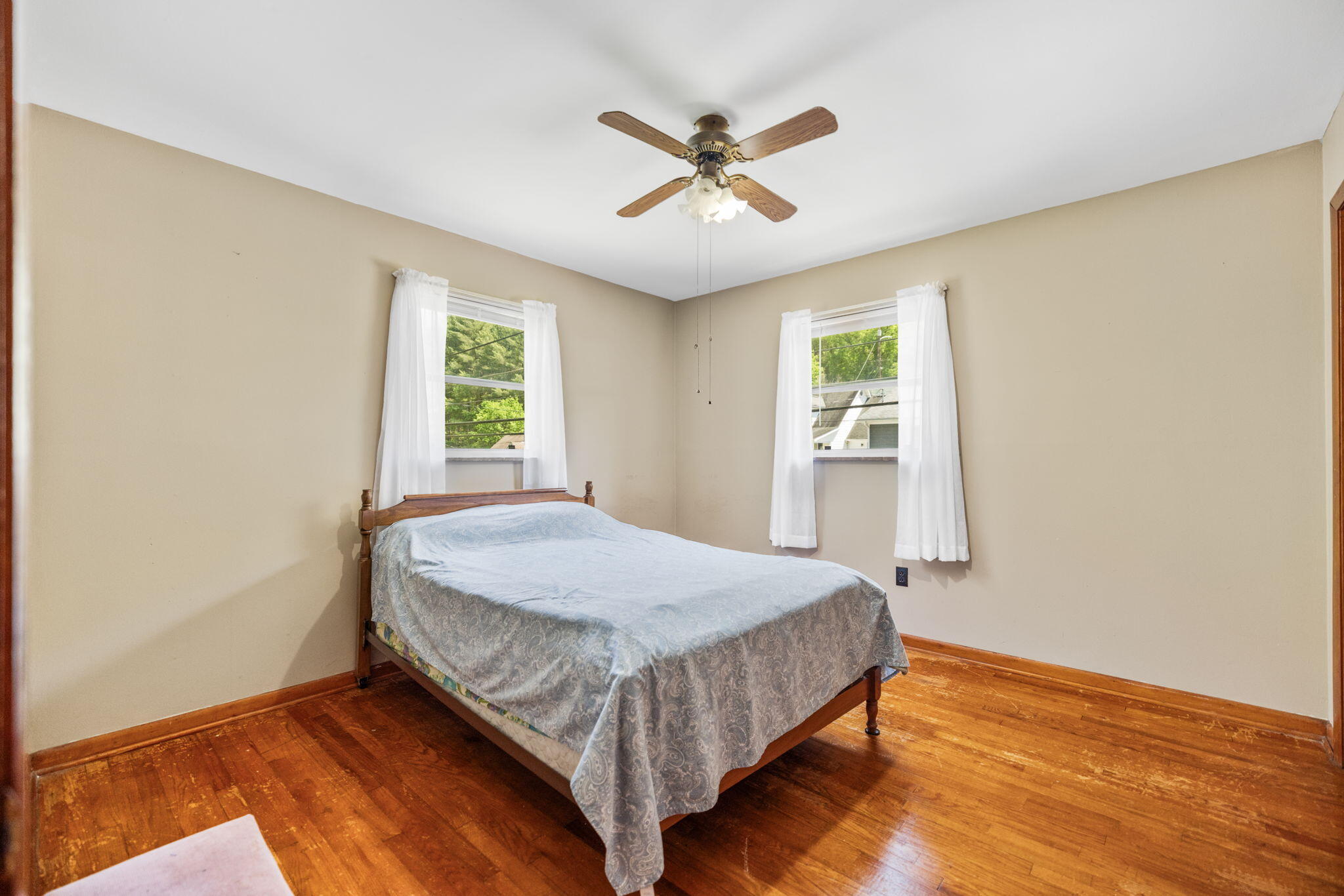 10 Frog Avenue Property Photo 9