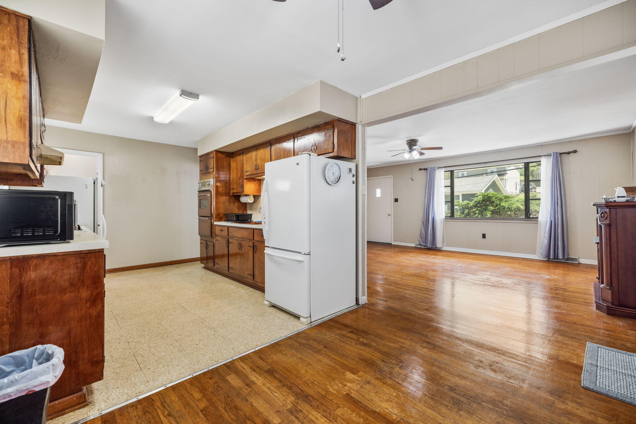 10 Frog Avenue Property Photo 19