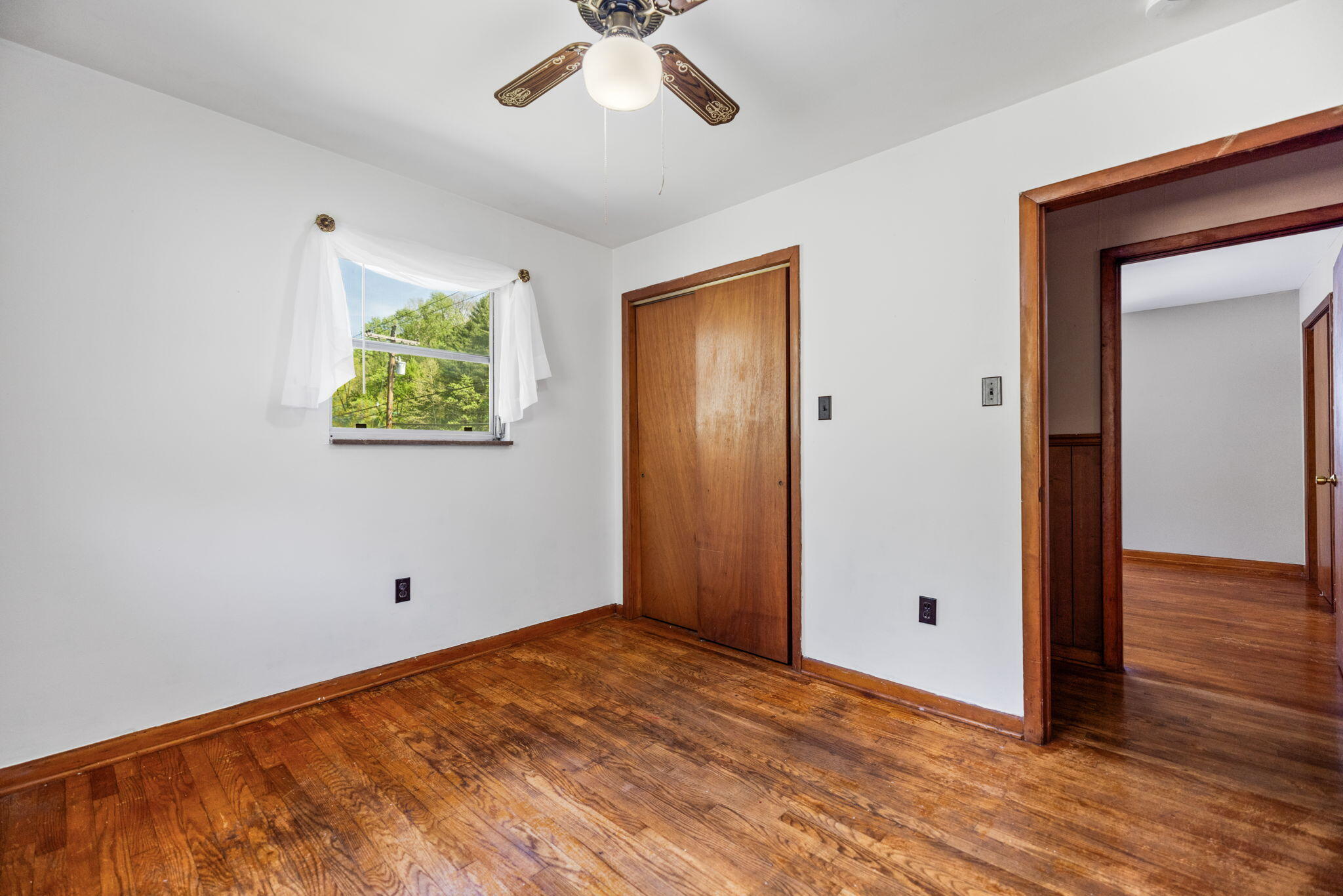 10 Frog Avenue Property Photo 23