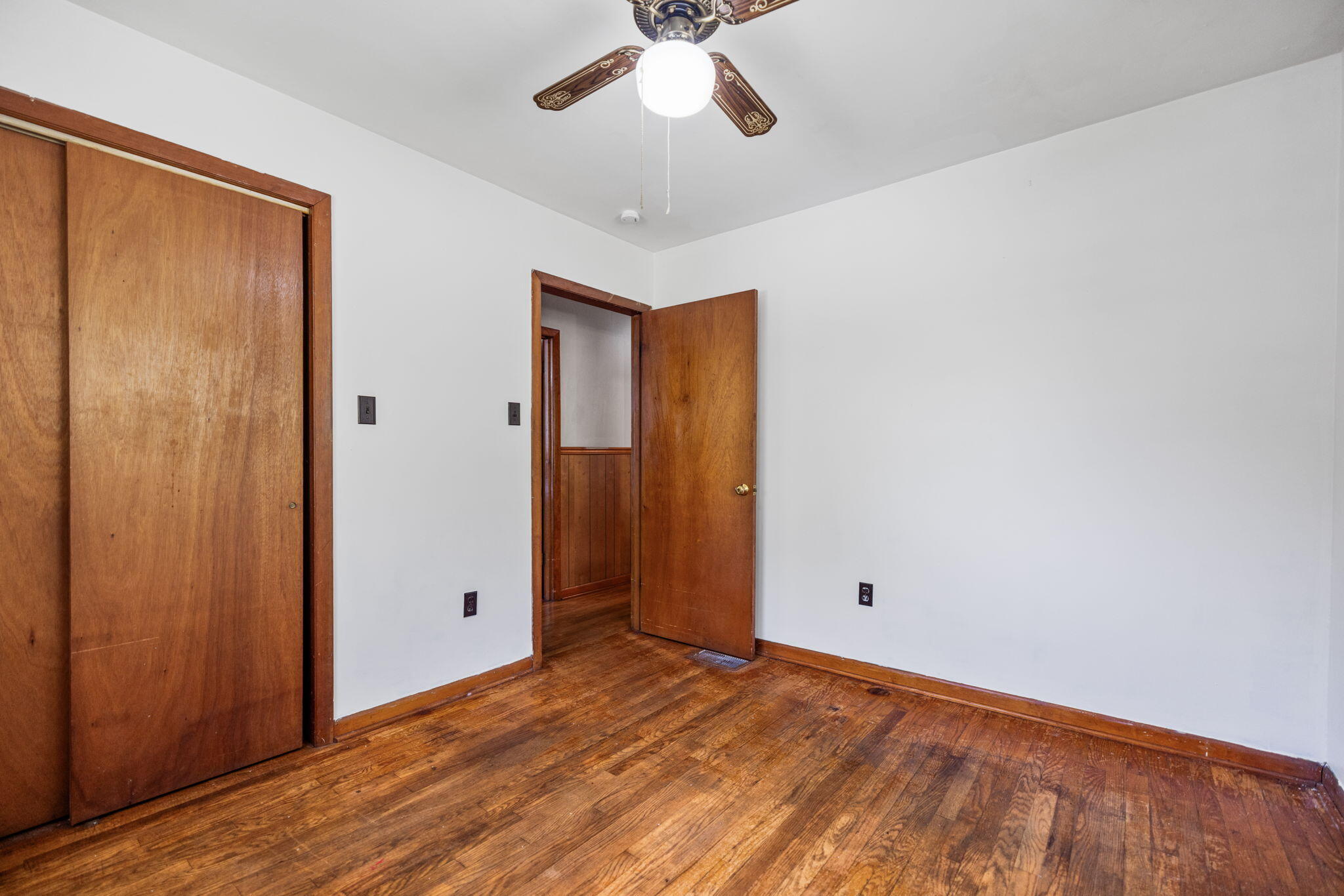10 Frog Avenue Property Photo 25