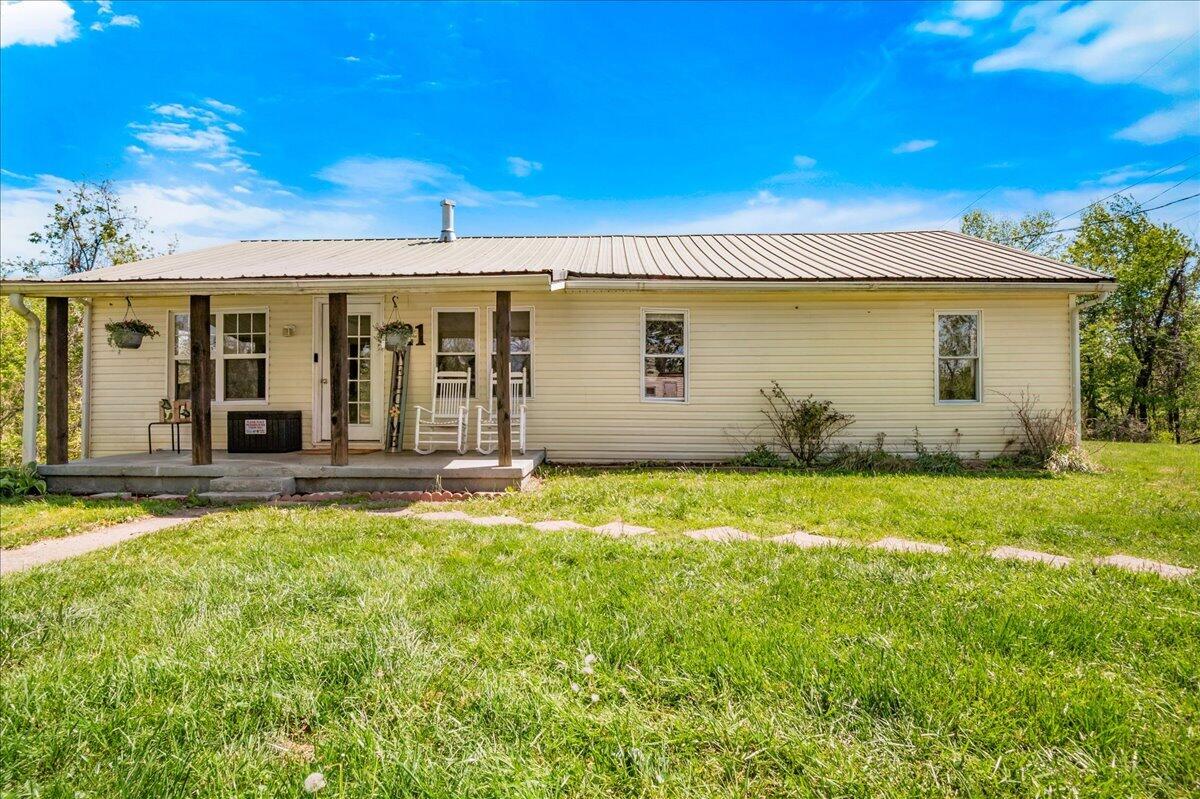 321 Elza Road Property Photo 3