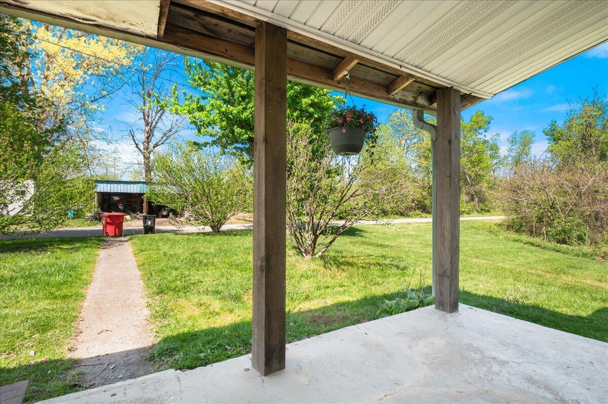 321 Elza Road Property Photo 5