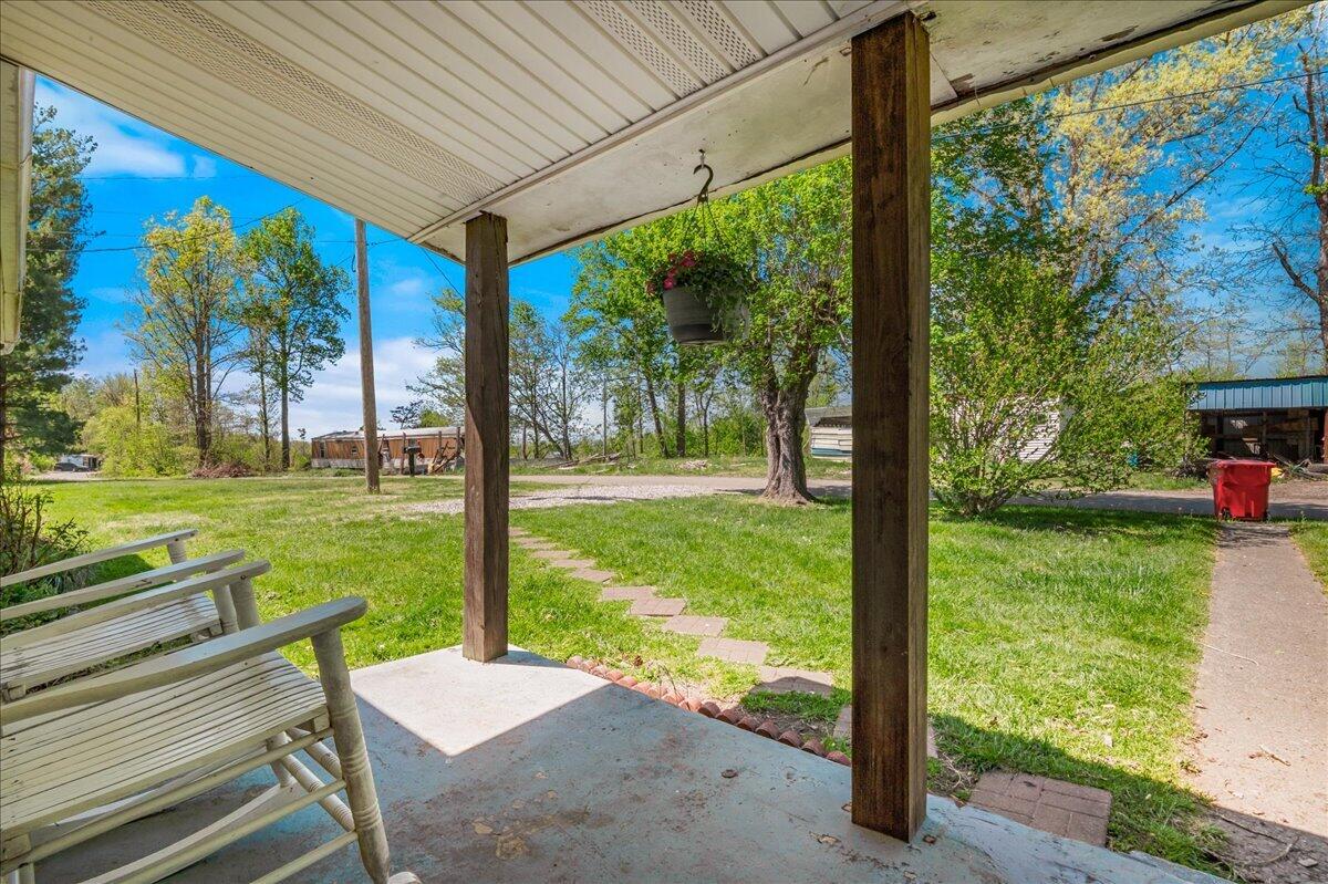 321 Elza Road Property Photo 6
