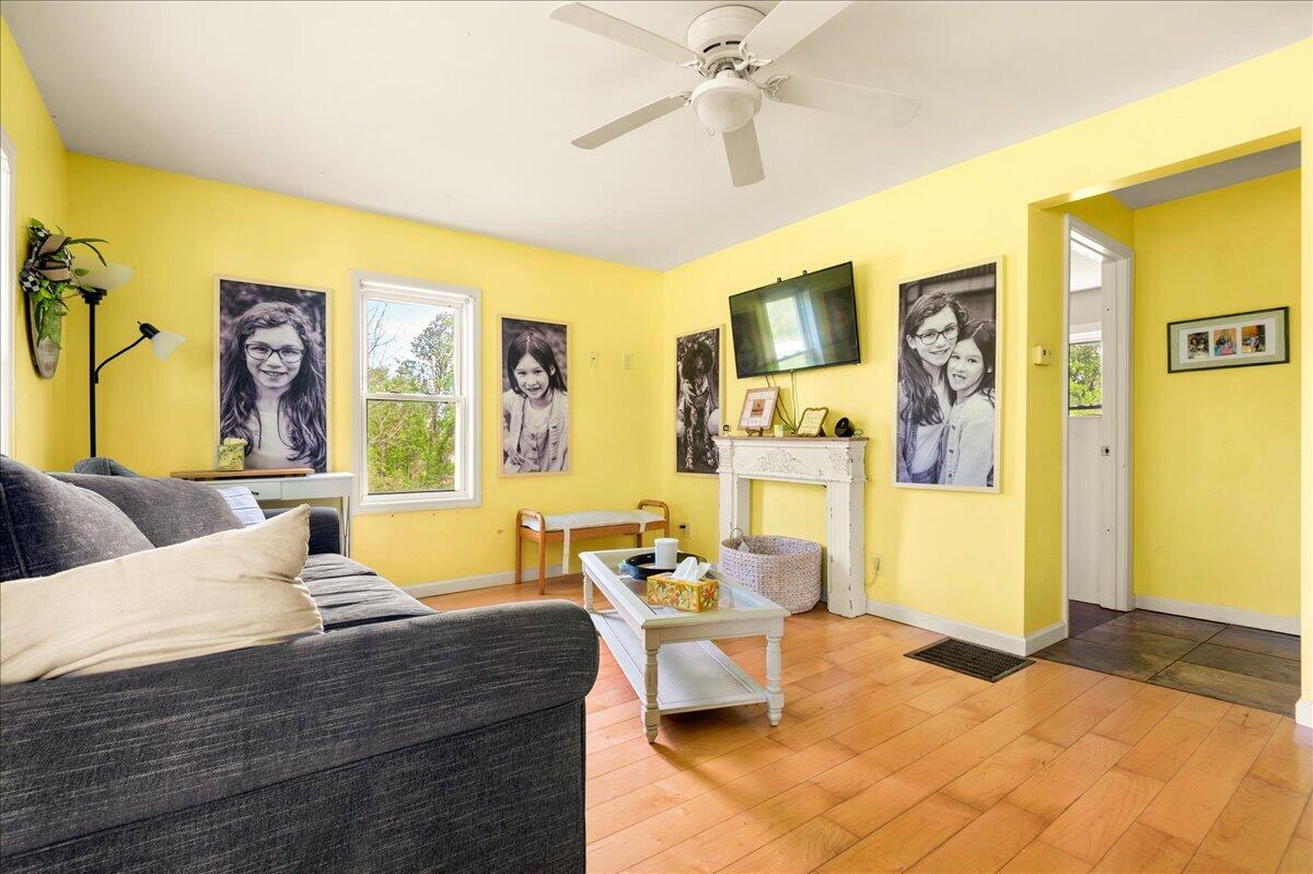 321 Elza Road Property Photo 9