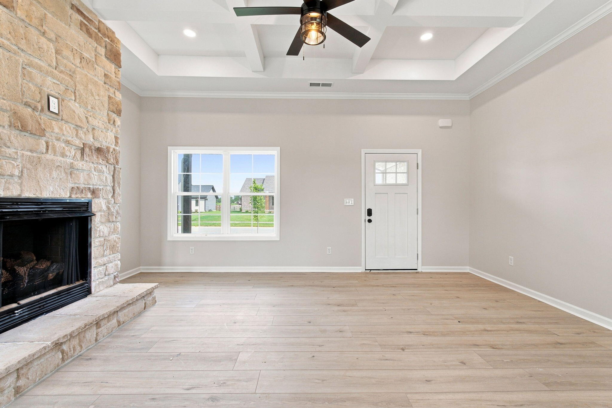 343 Mohegan Trail Property Photo 11