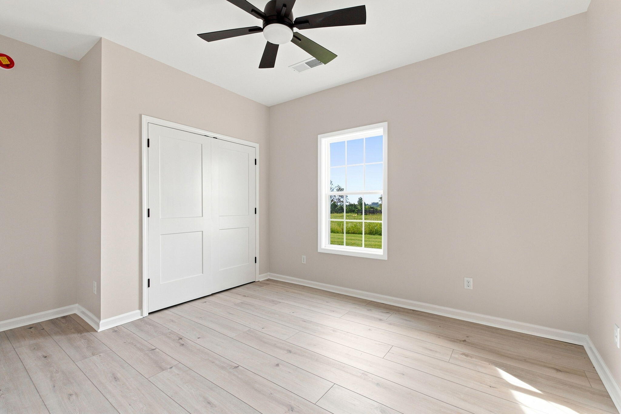 341 Mohegan Trail Property Photo 8
