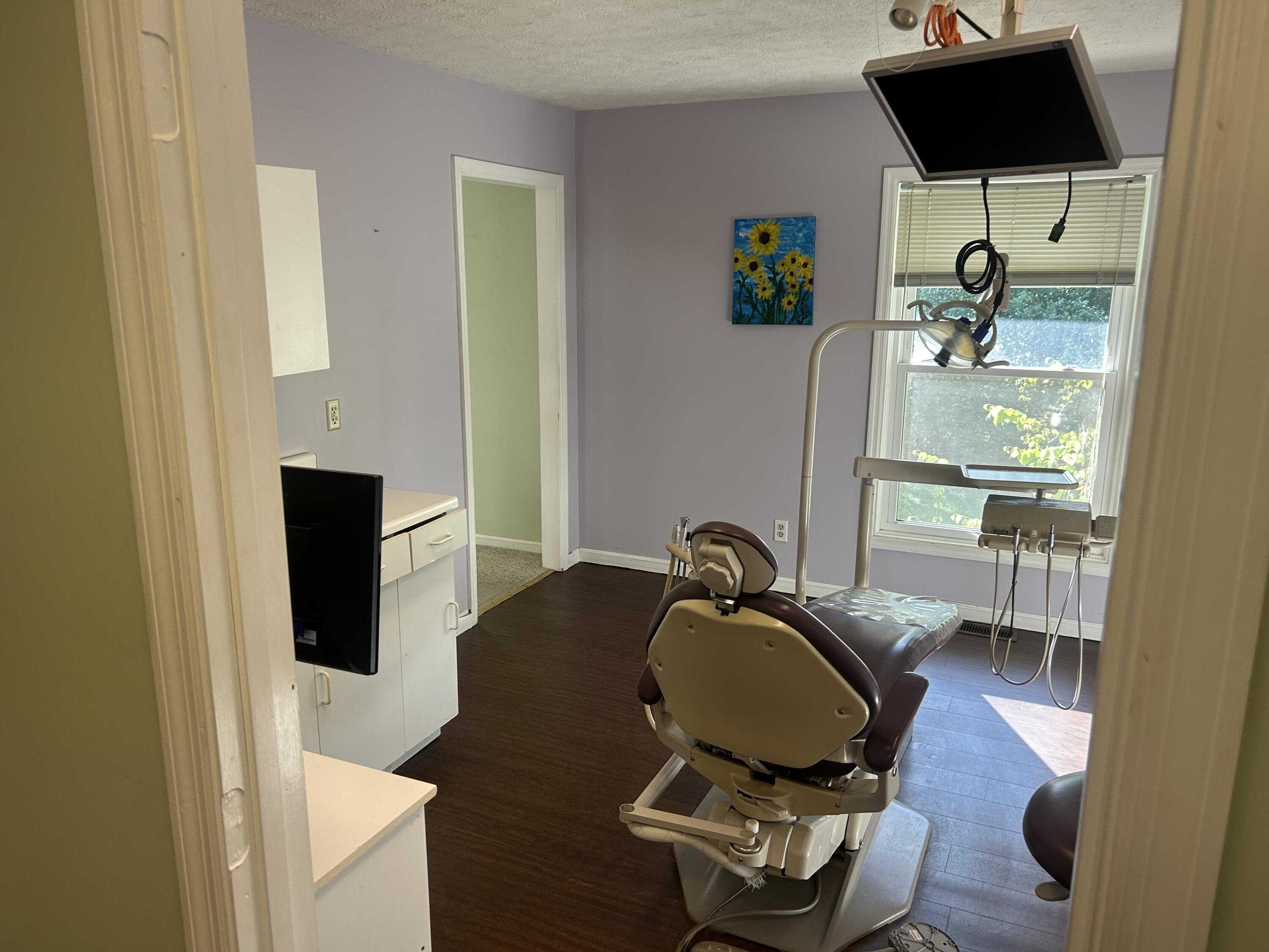 1305 Lancaster Road Property Photo 6