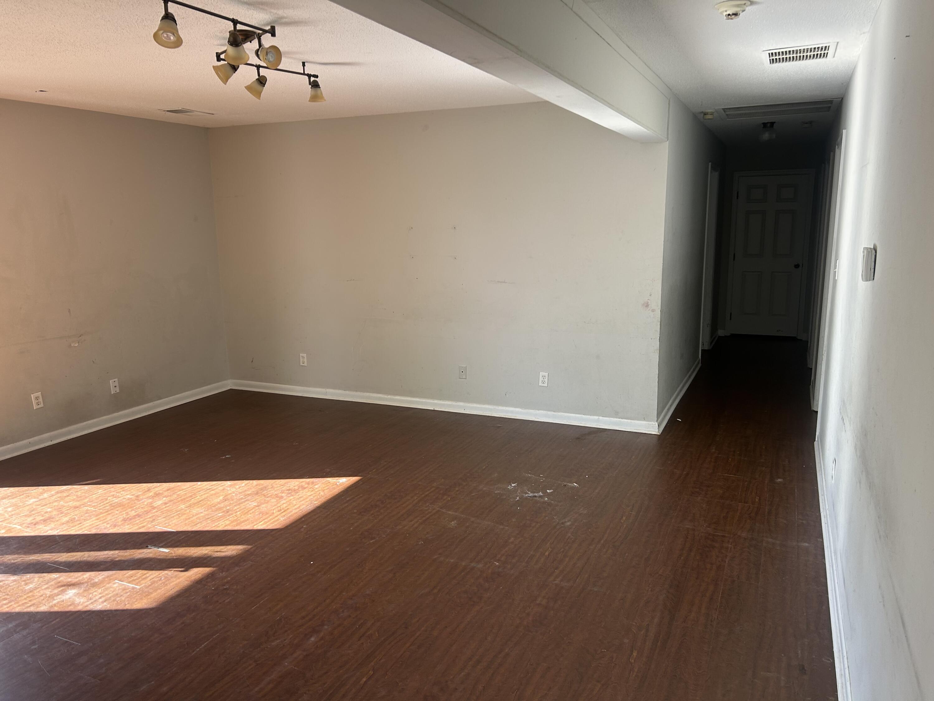 1305 Lancaster Road Property Photo 16