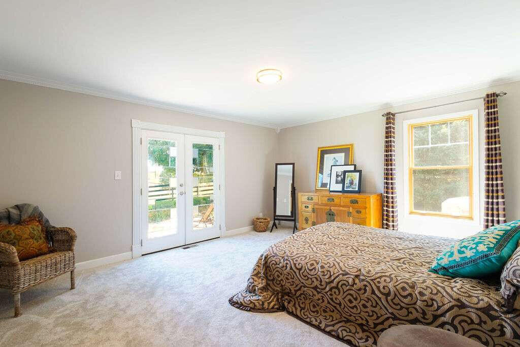 4250 Troy Pike Property Photo 12