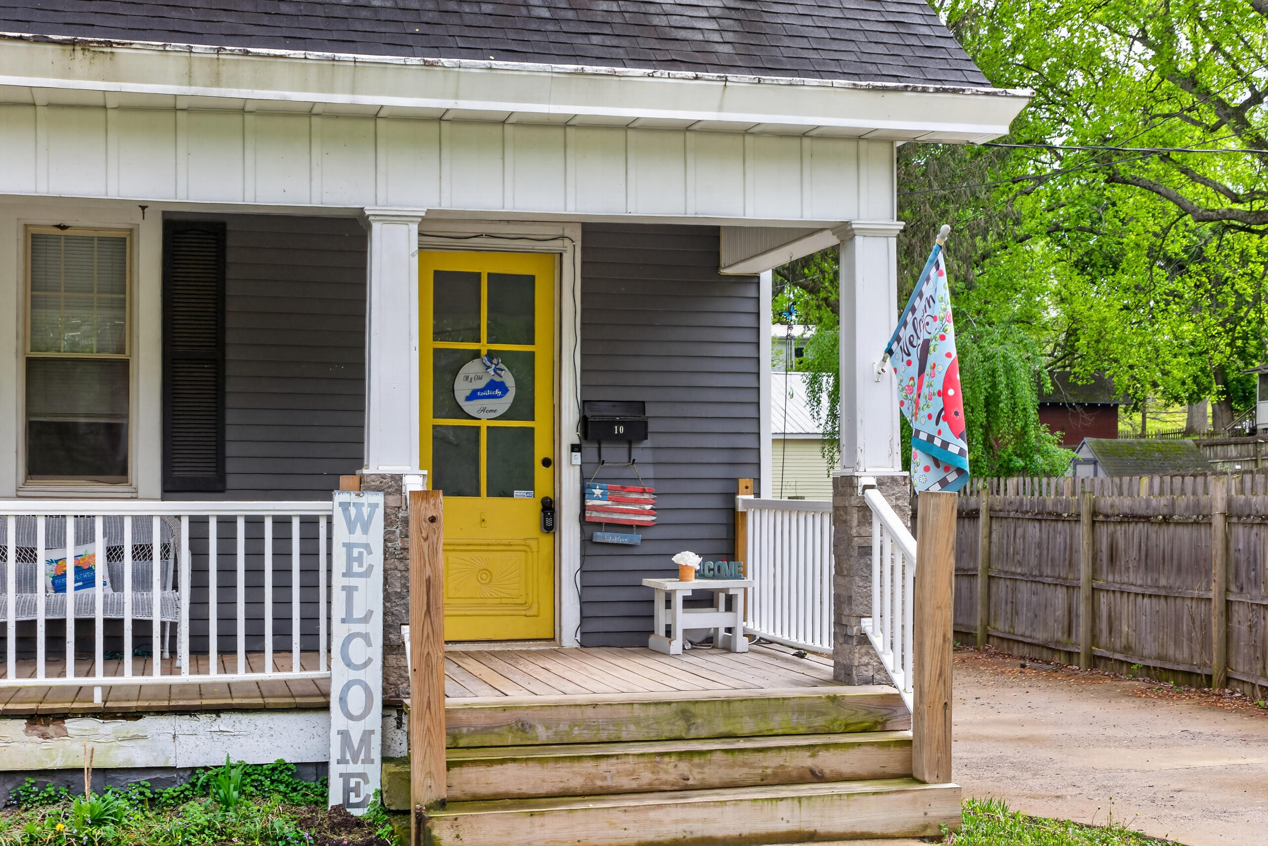 10 Johnson Avenue Property Photo 3