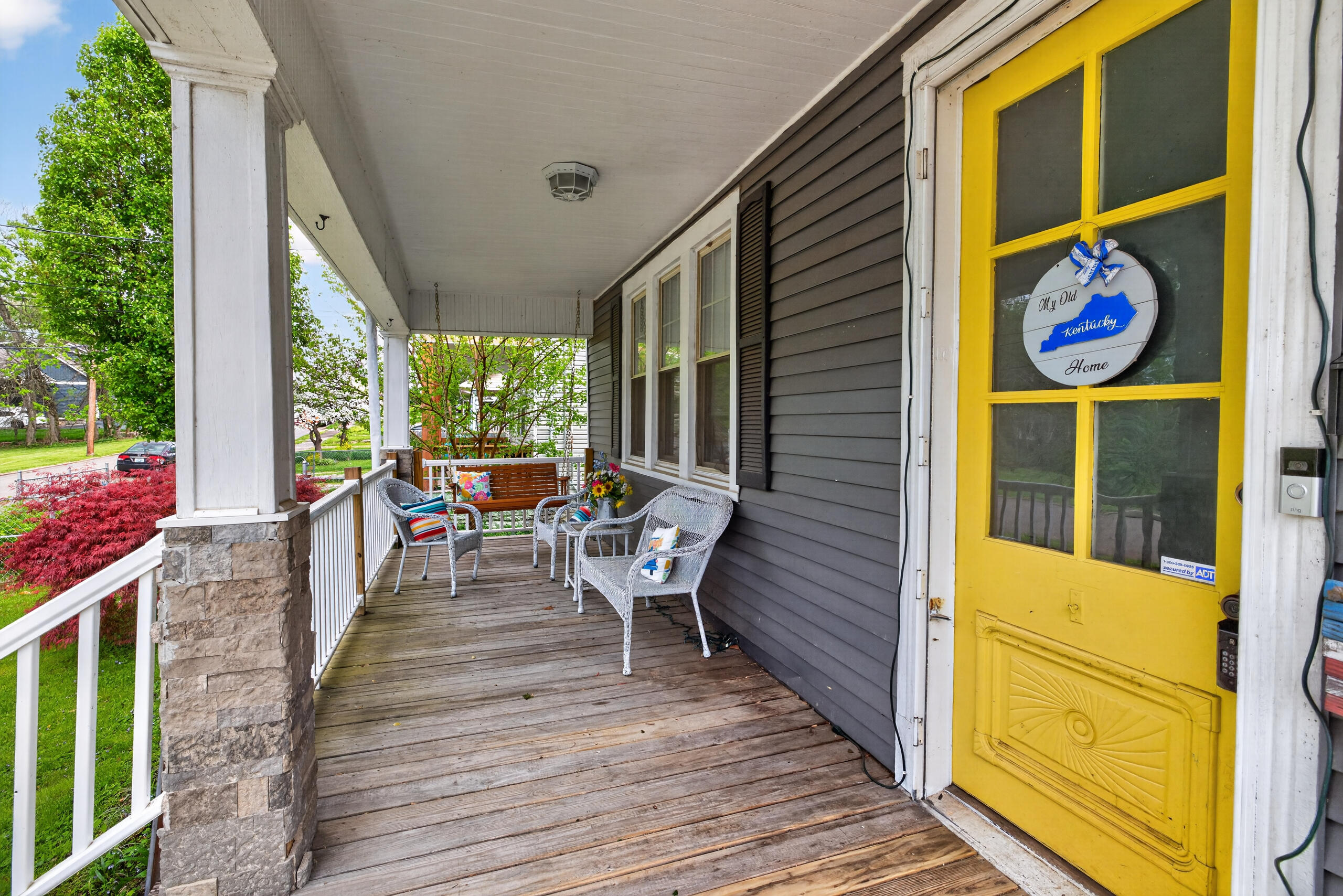 10 Johnson Avenue Property Photo 4