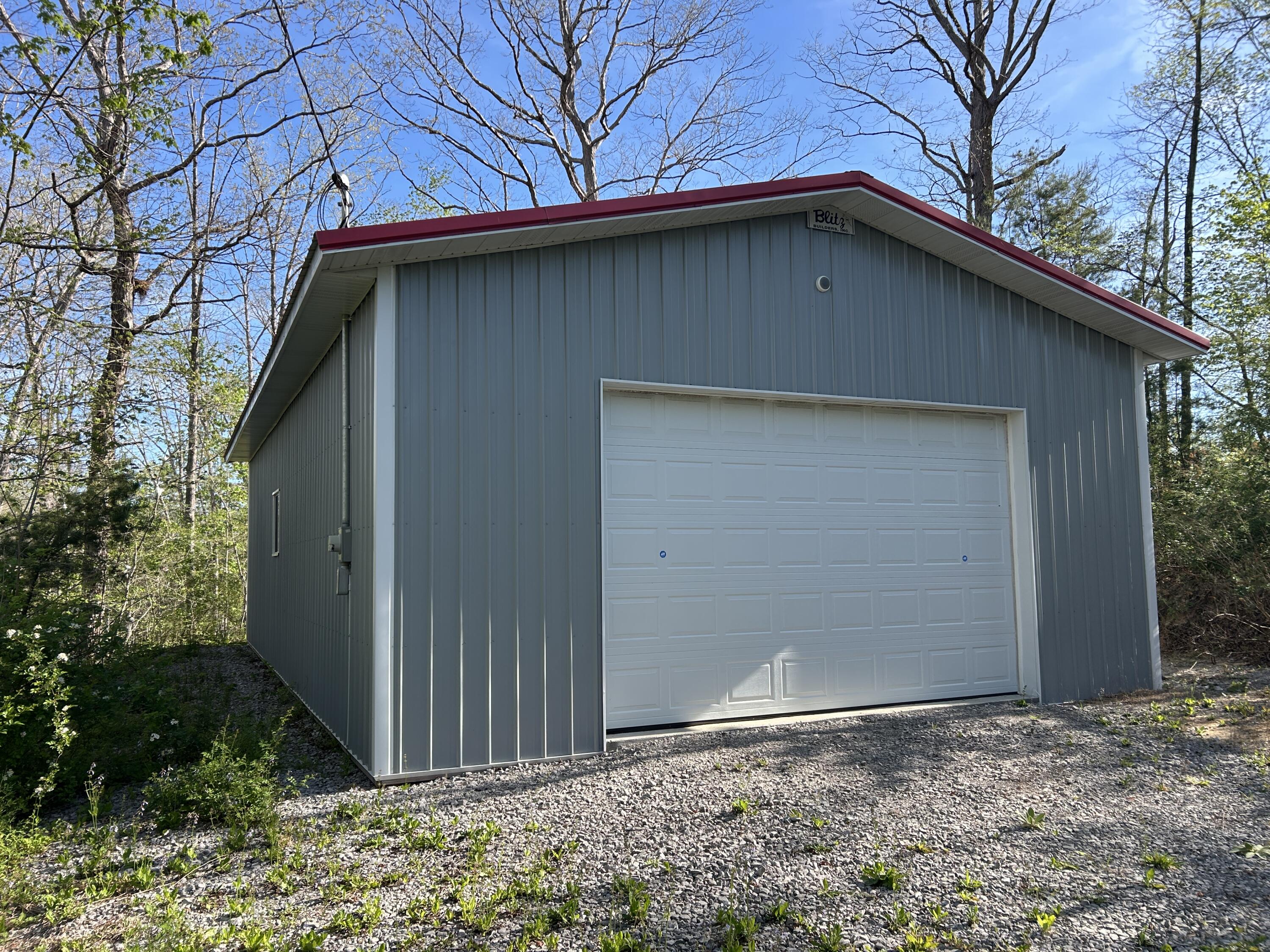 0000 Hawk Ridge Road Property Photo 5
