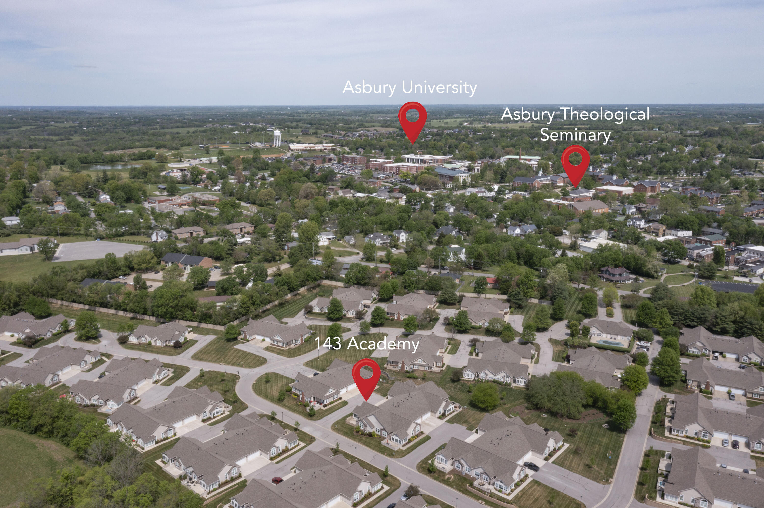 143 Academy Drive Property Photo 4