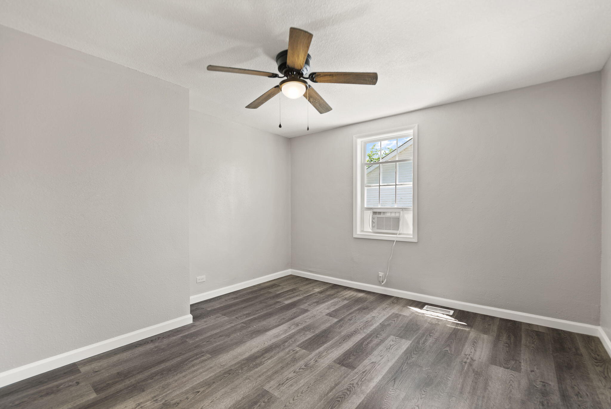 107 Padgett Street Property Photo 37