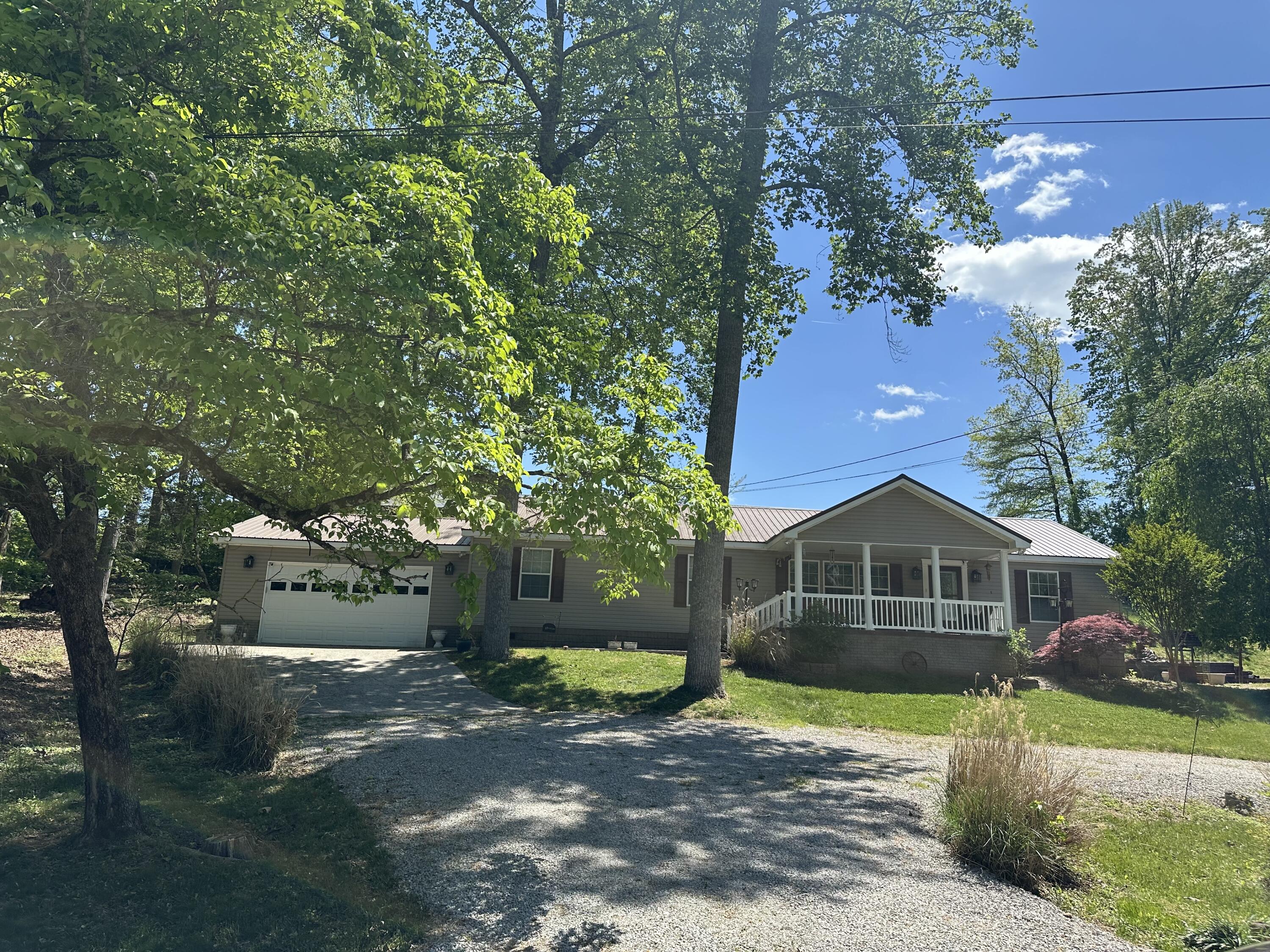 18 Hill Drive Property Photo 3