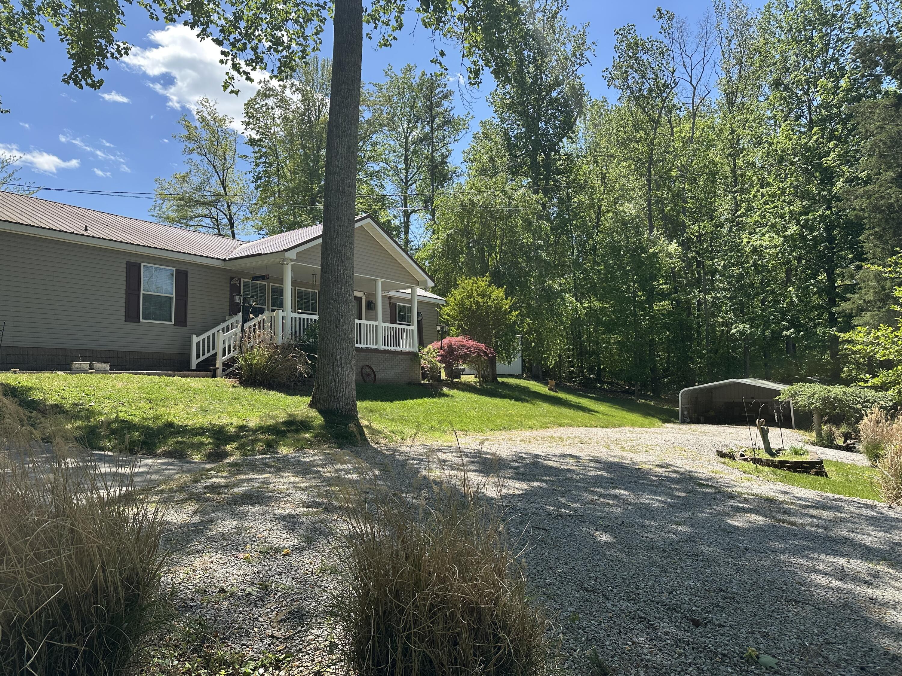 18 Hill Drive Property Photo 5