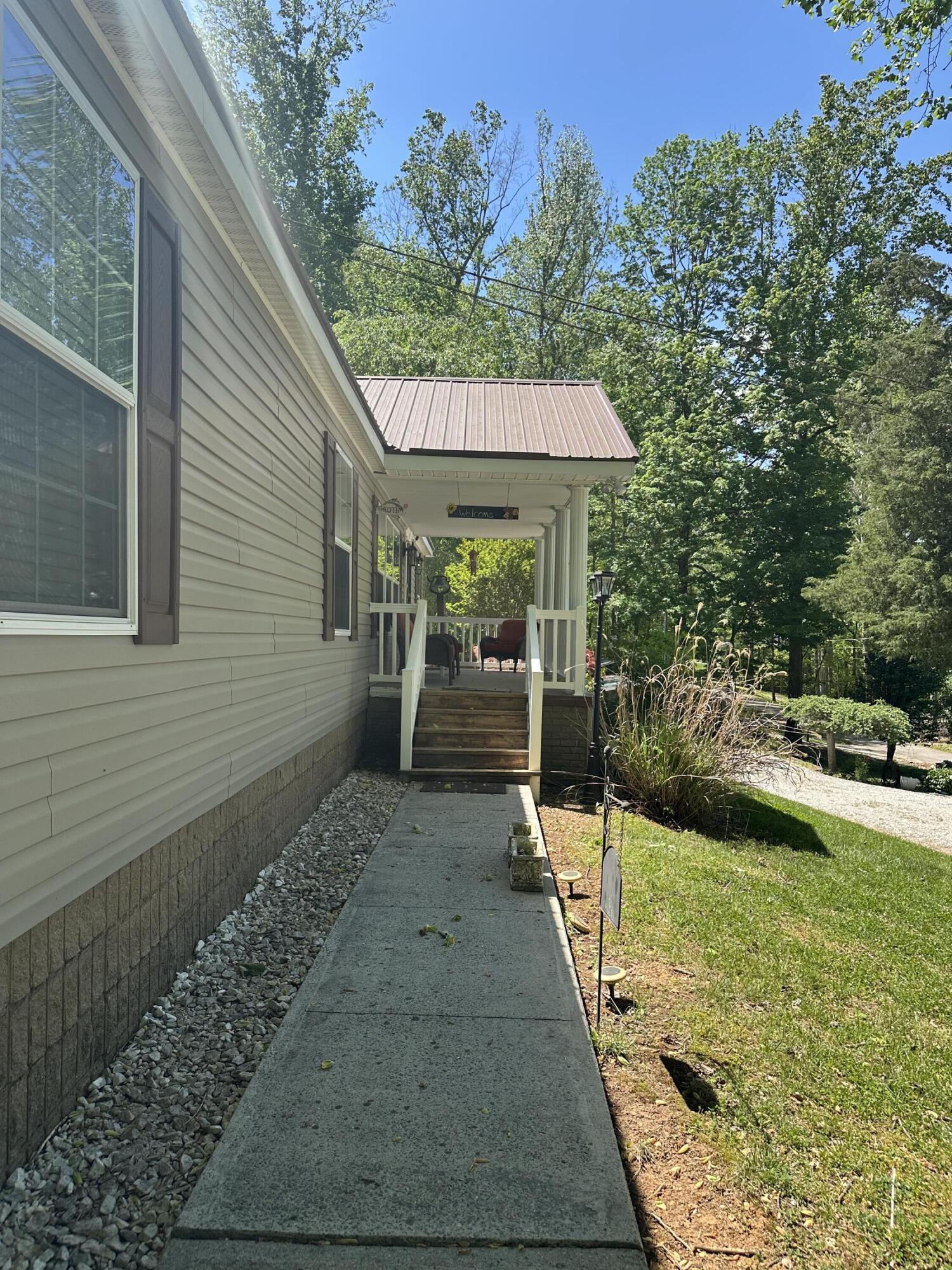 18 Hill Drive Property Photo 6