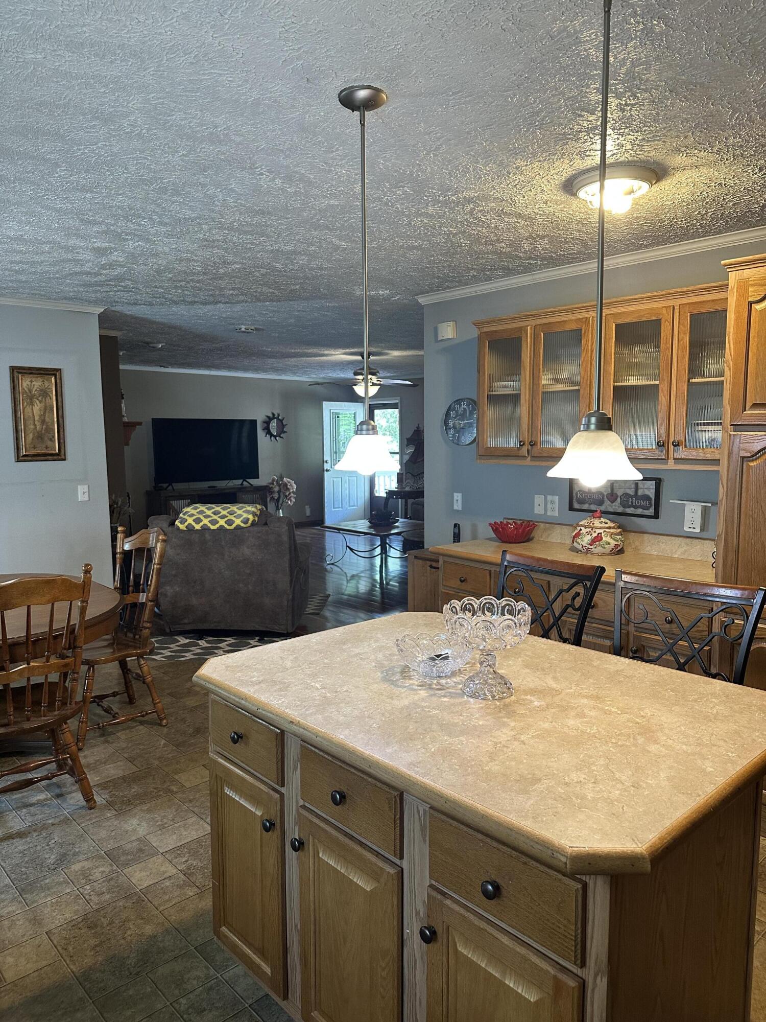18 Hill Drive Property Photo 11