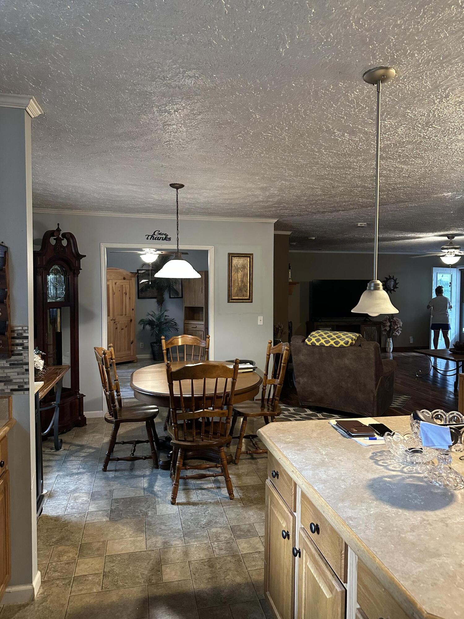 18 Hill Drive Property Photo 14