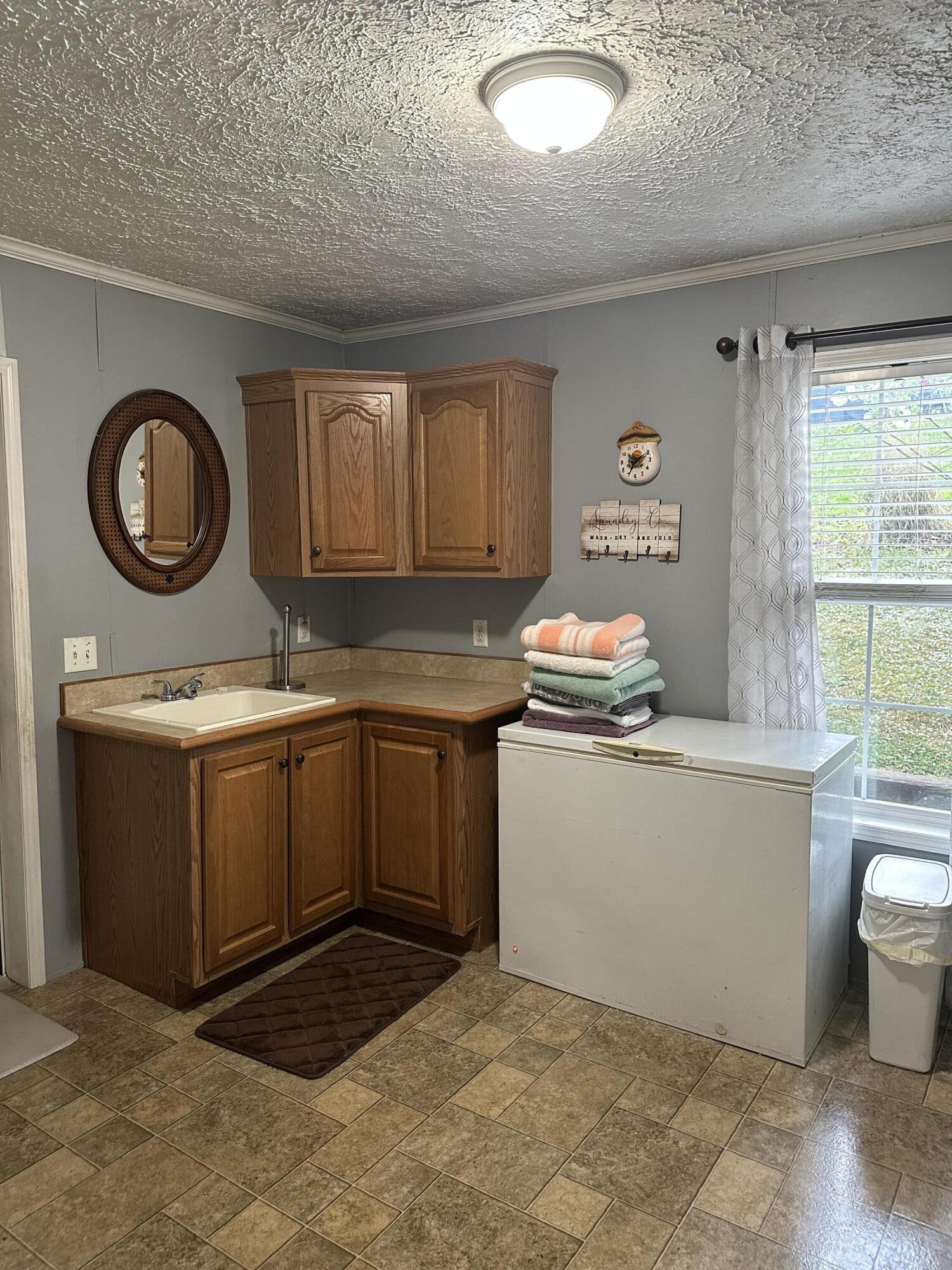 18 Hill Drive Property Photo 19