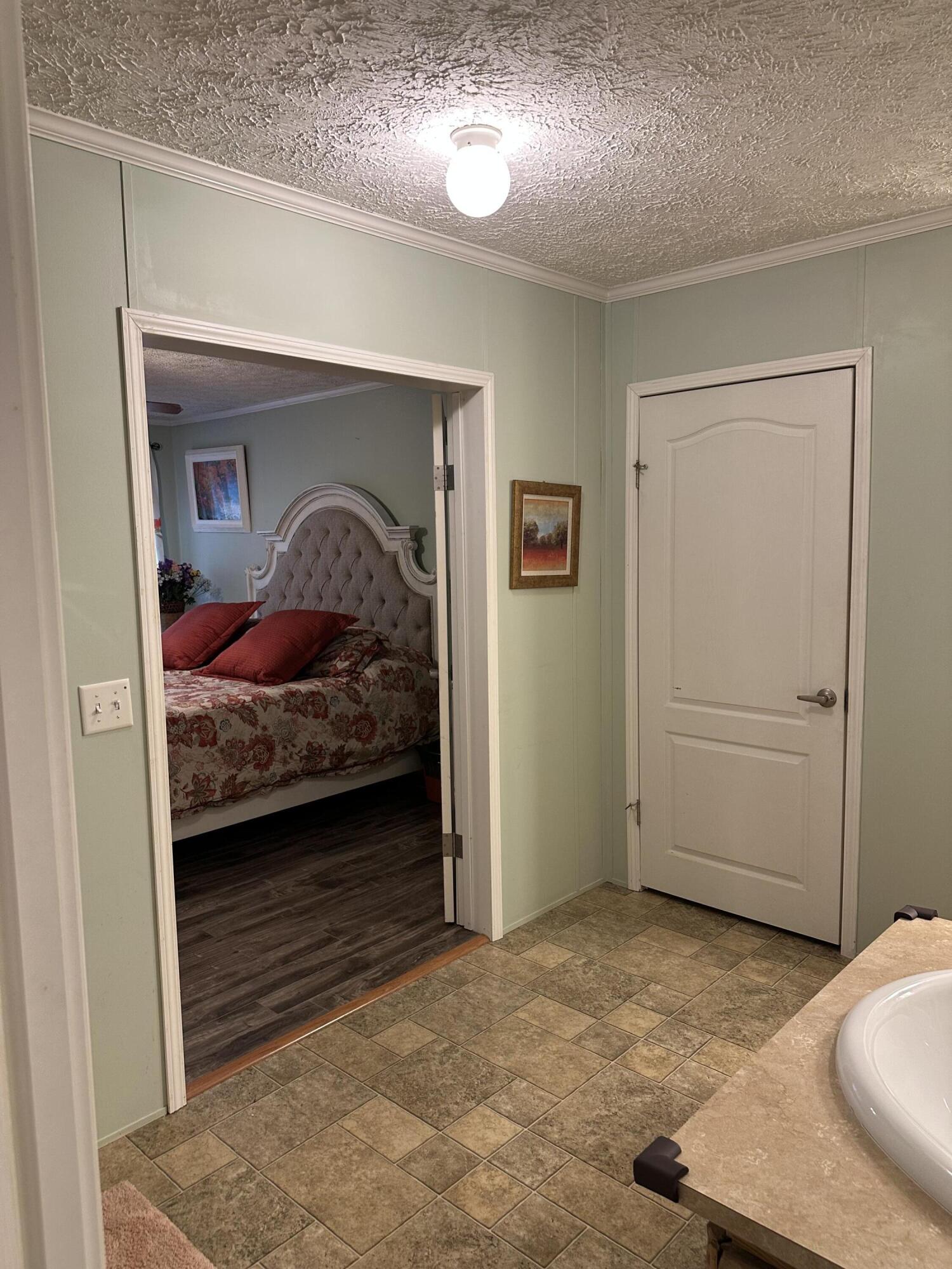 18 Hill Drive Property Photo 28
