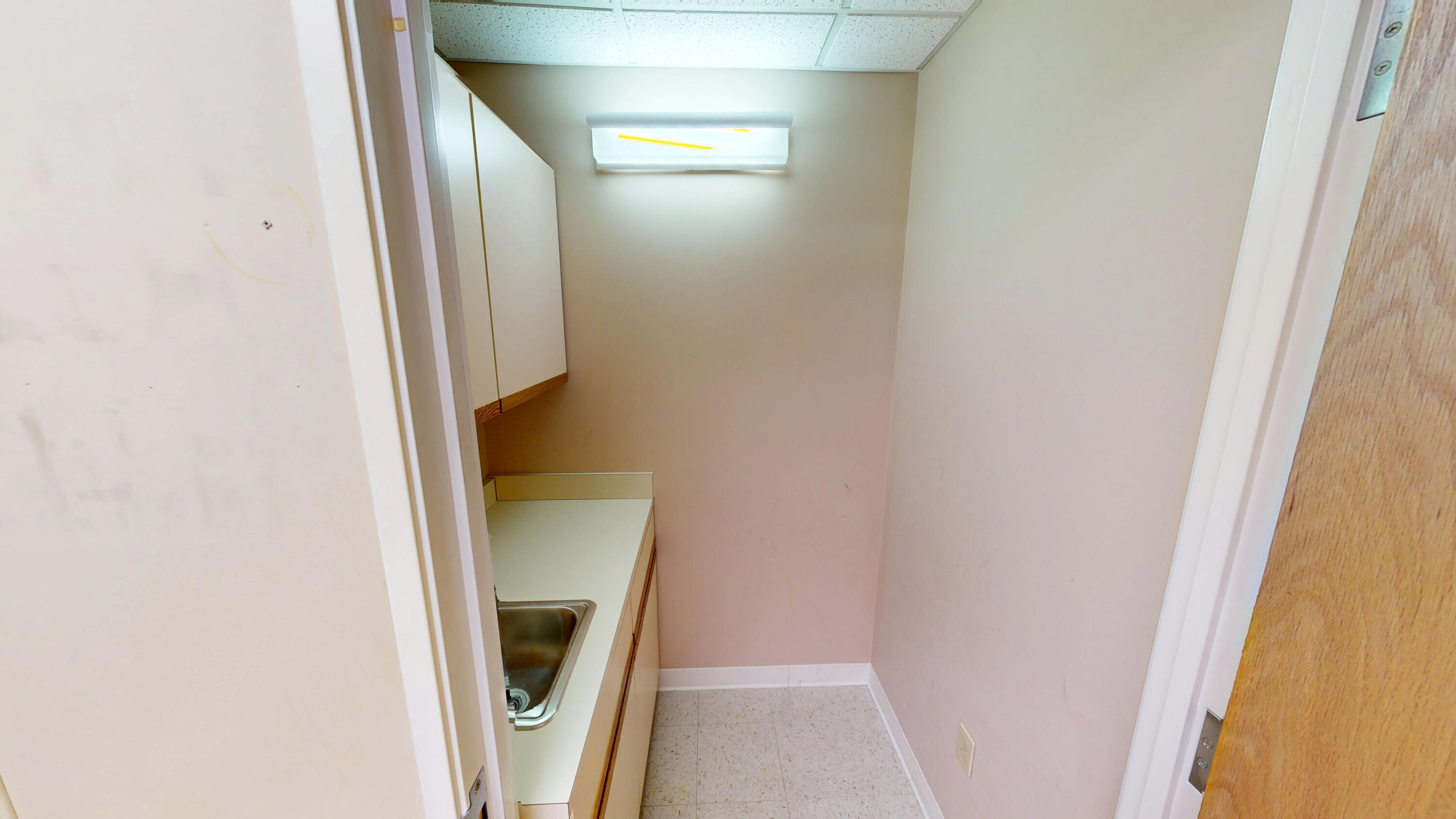 1901 Winchester Avenue Property Photo 37