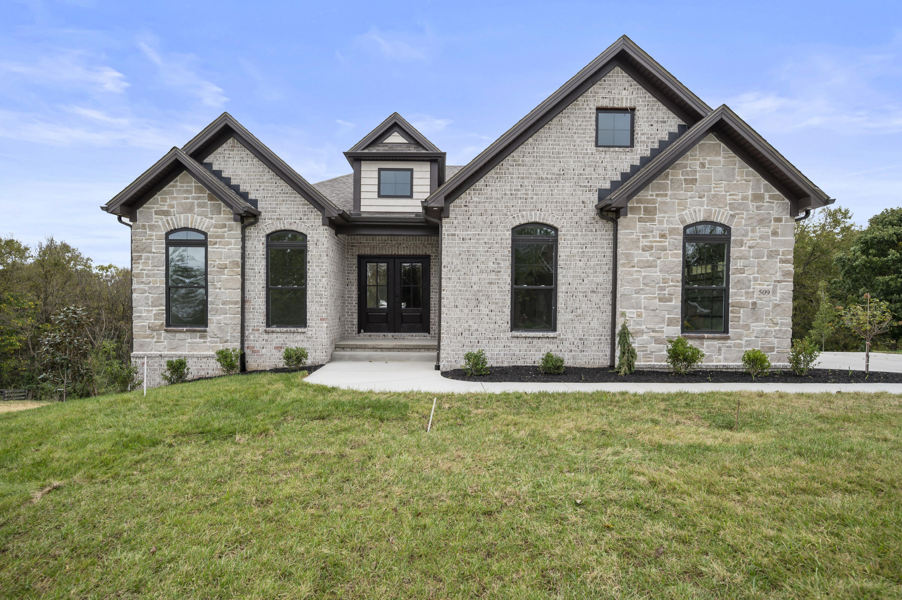 509 Upper Hines Creek Road Property Photo 1