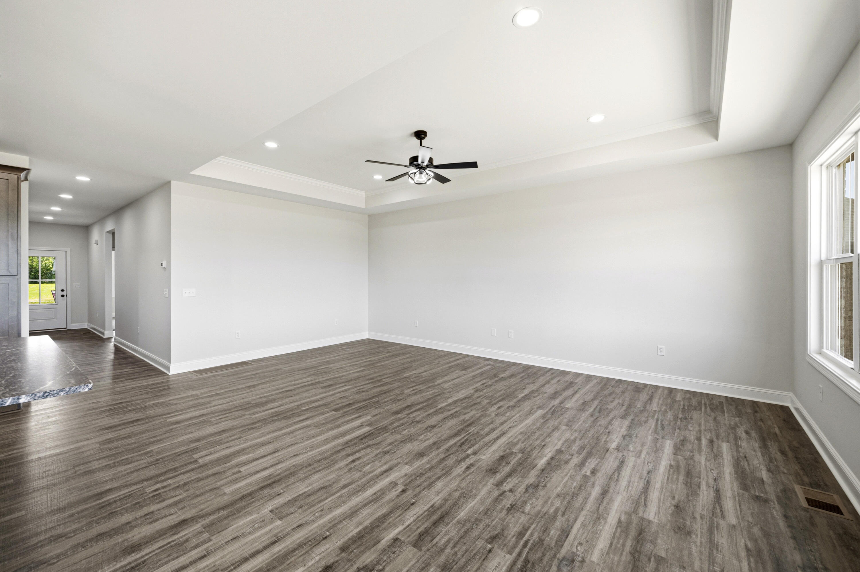 105 Dawn Court Property Photo 6