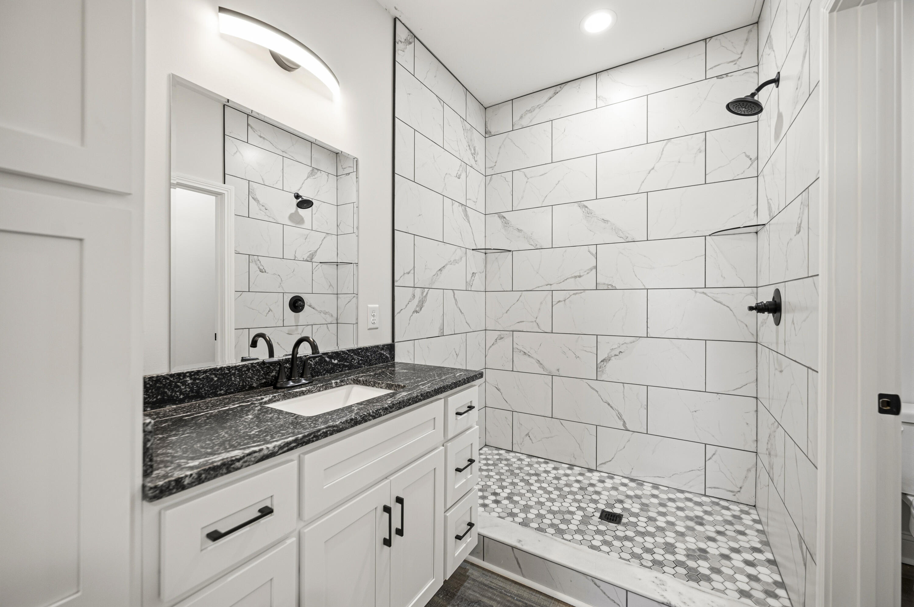105 Dawn Court Property Photo 19