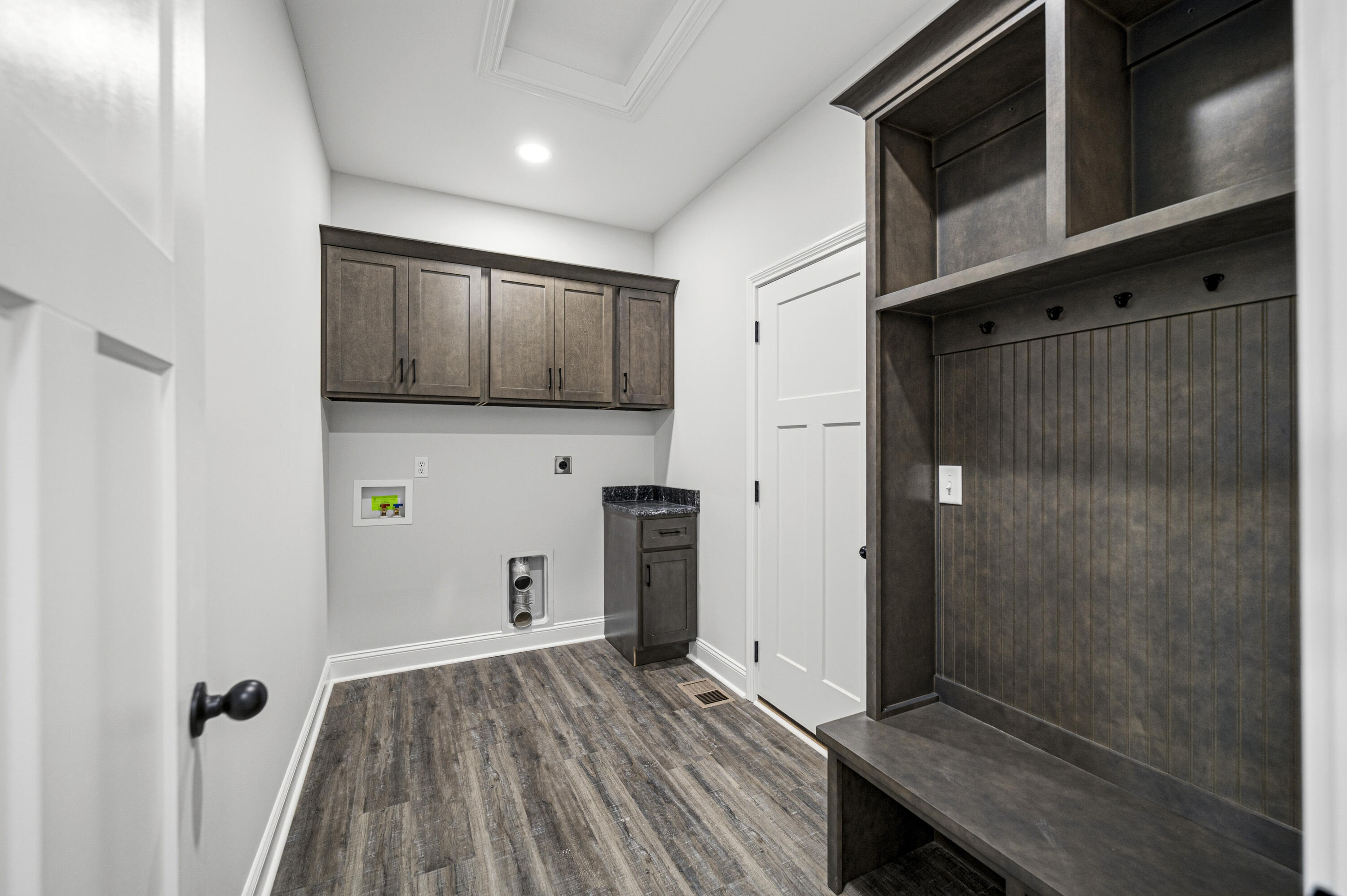 105 Dawn Court Property Photo 22
