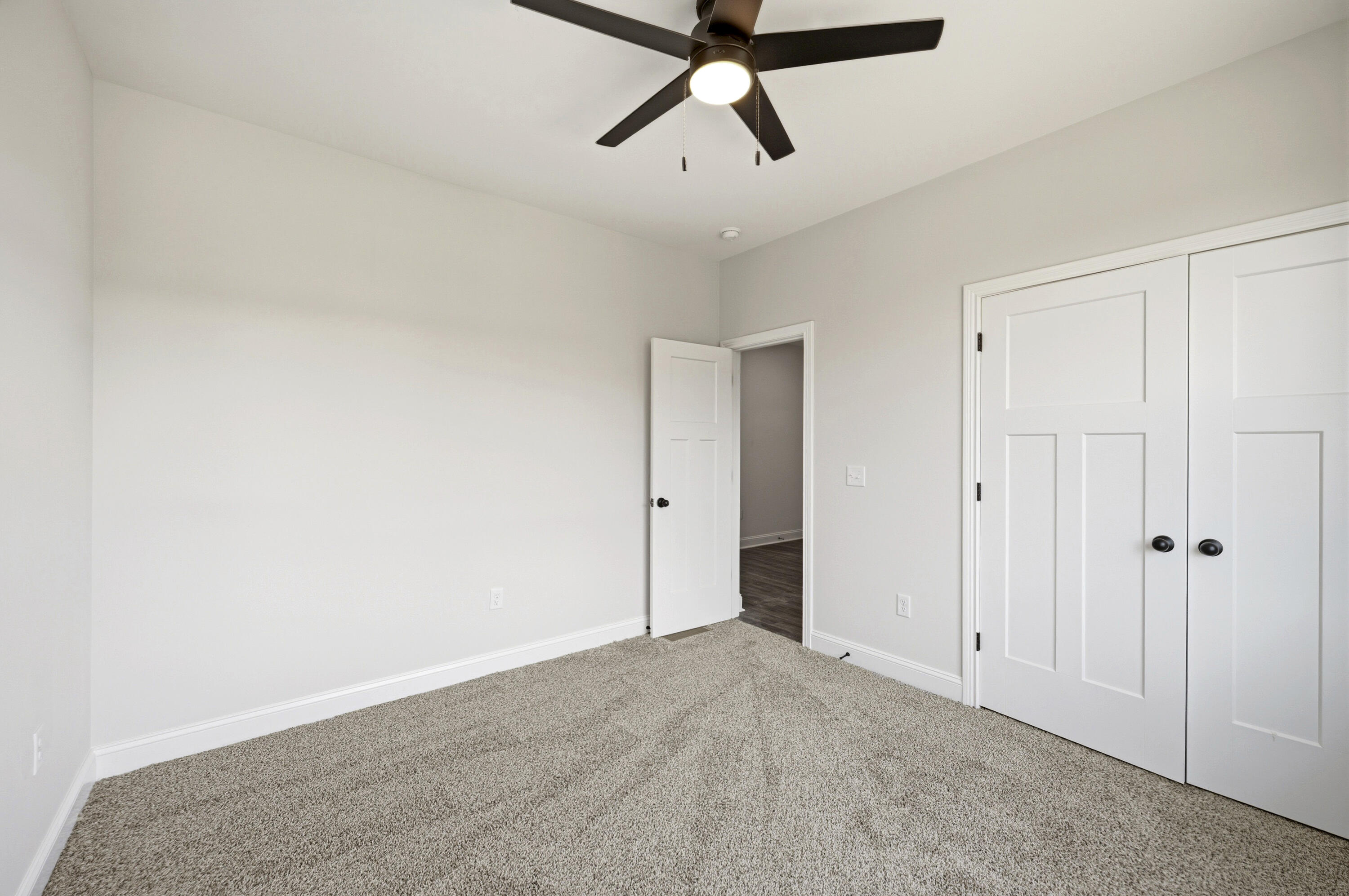 105 Dawn Court Property Photo 23