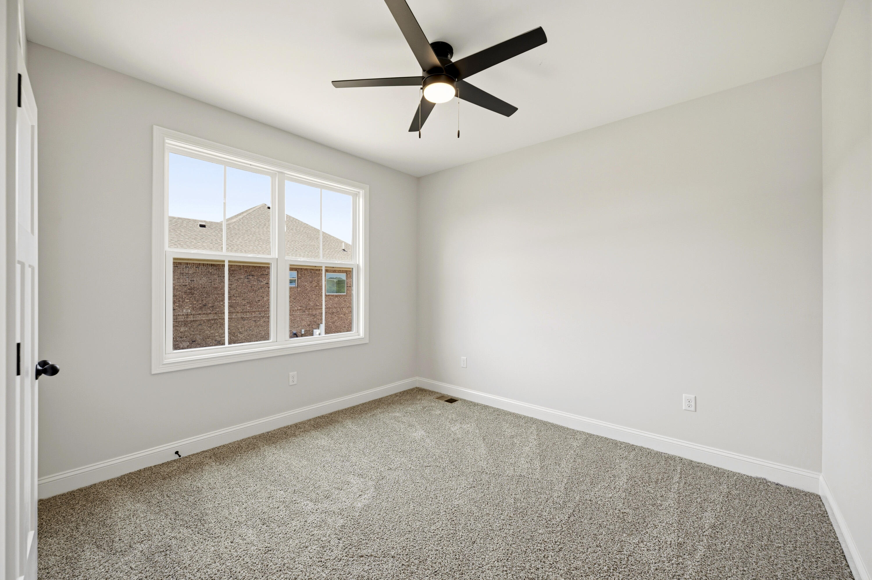 105 Dawn Court Property Photo 23