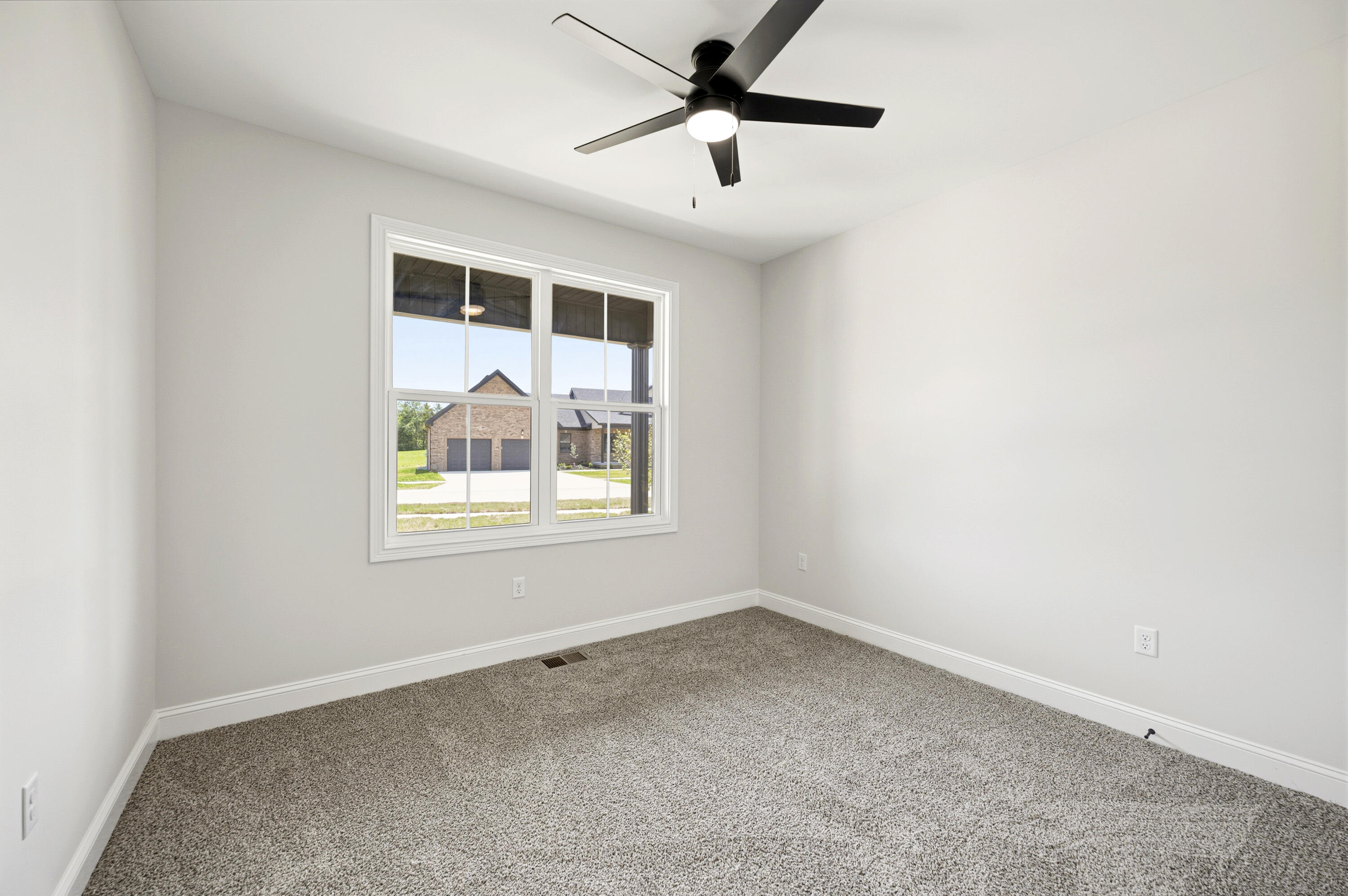 105 Dawn Court Property Photo 25