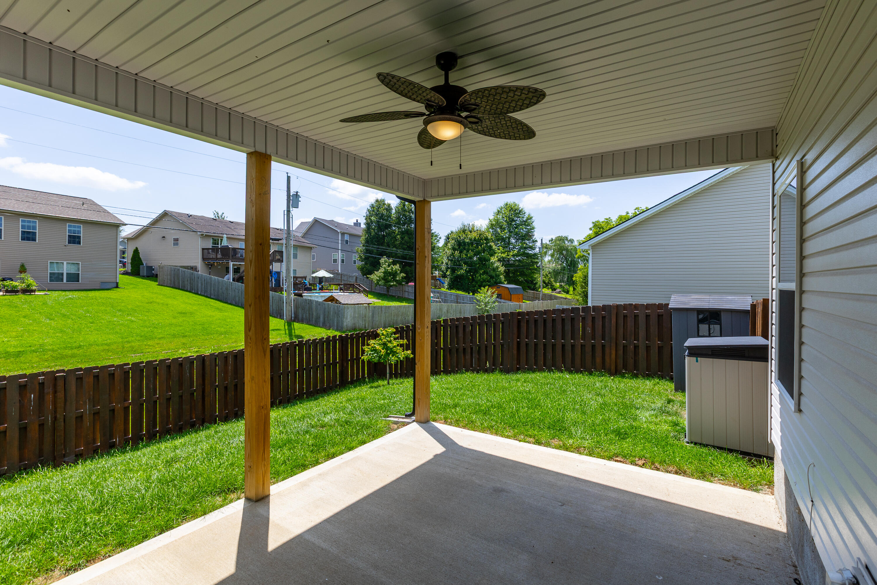 501 Friendly Avenue Property Photo 38
