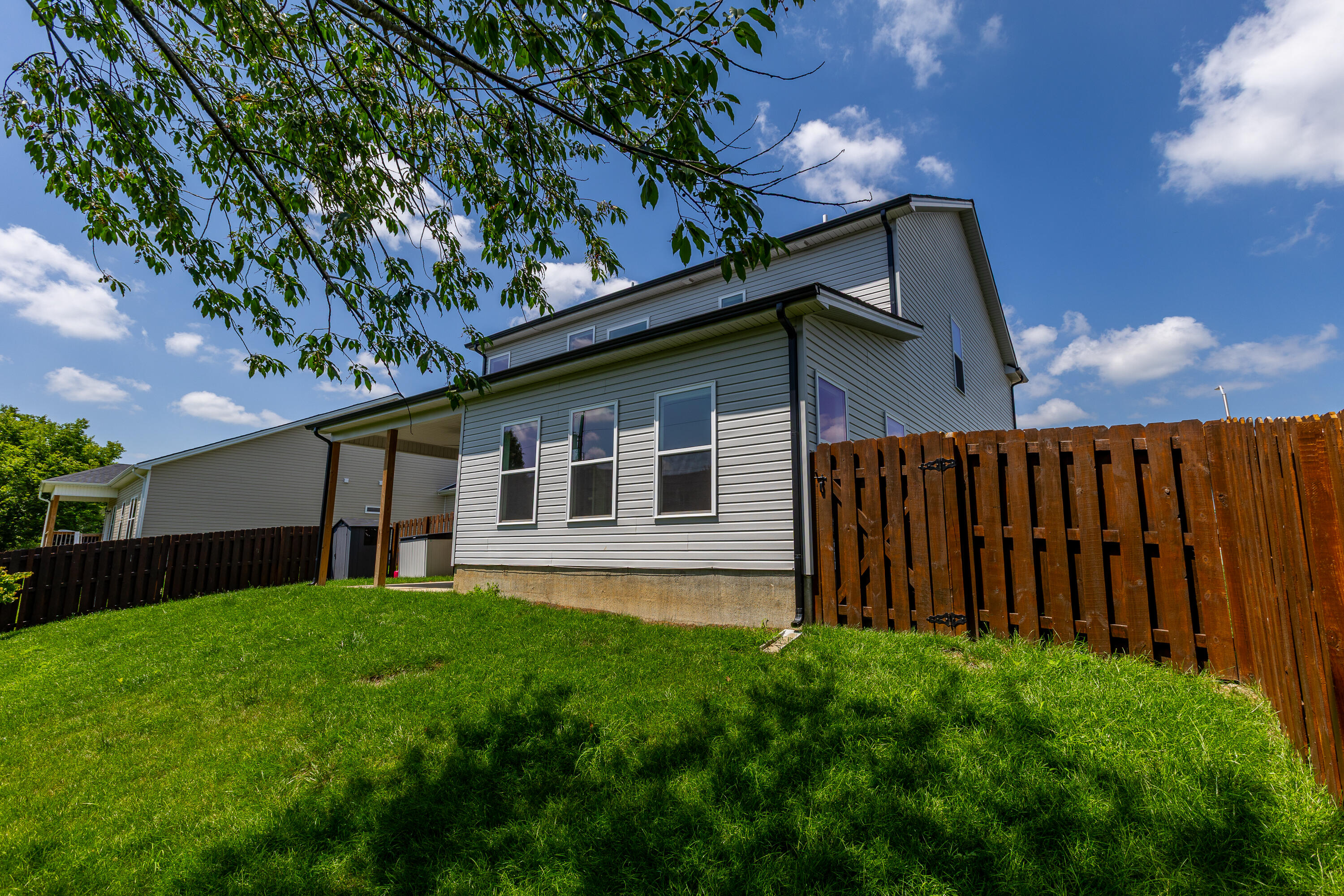 501 Friendly Avenue Property Photo 42