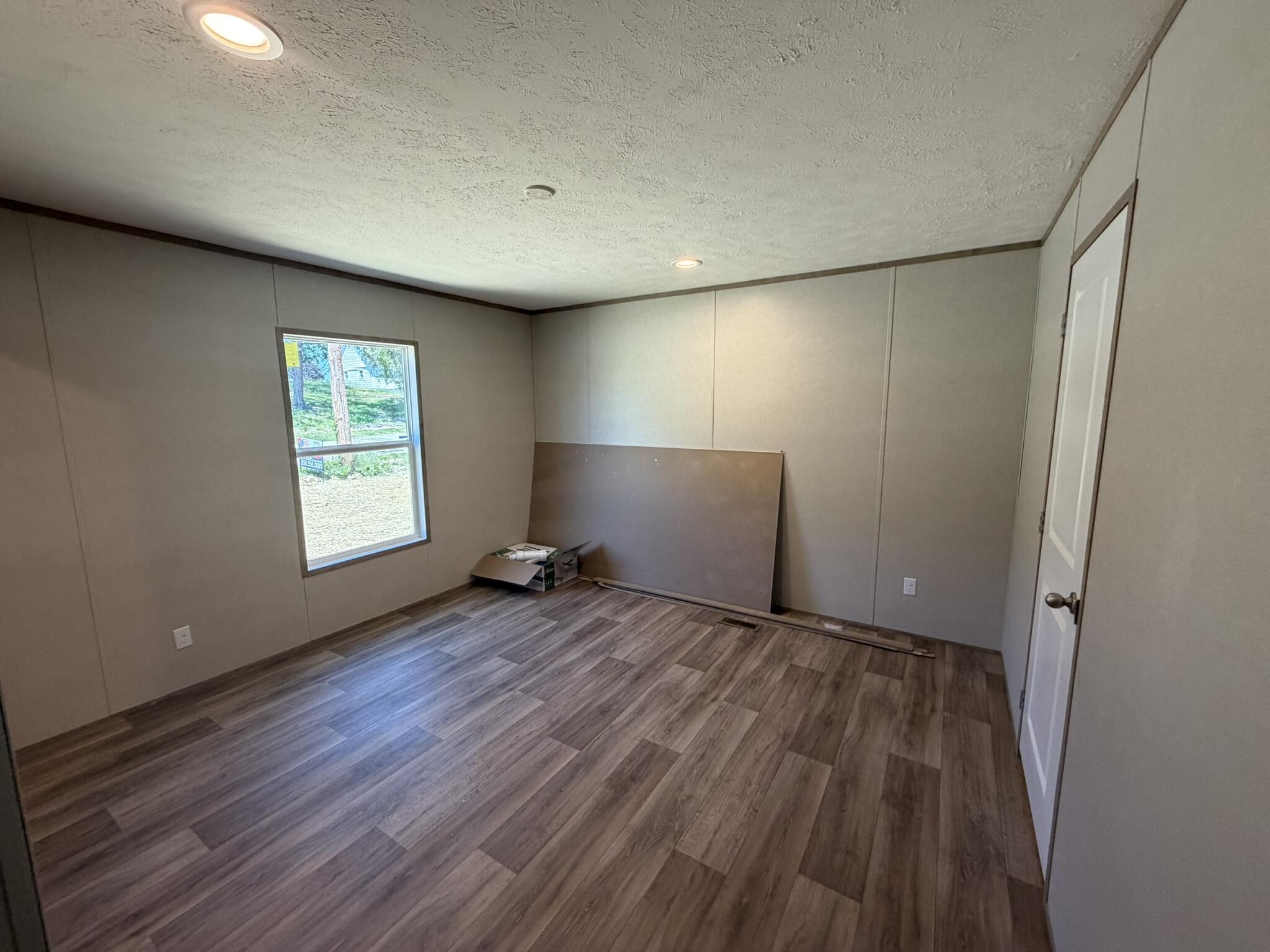 110 W Cedar Grove Road Property Photo 13