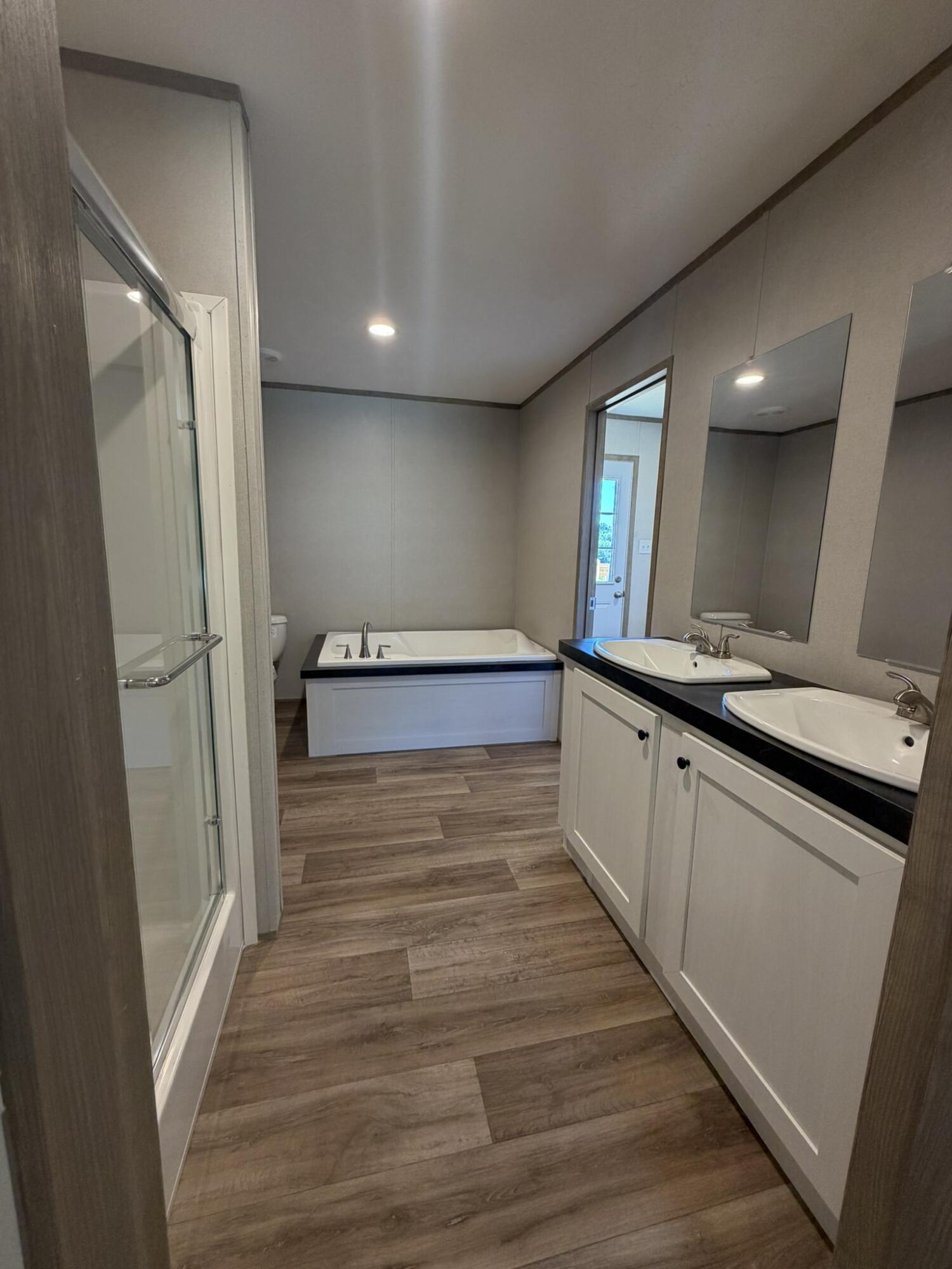 110 W Cedar Grove Road Property Photo 17
