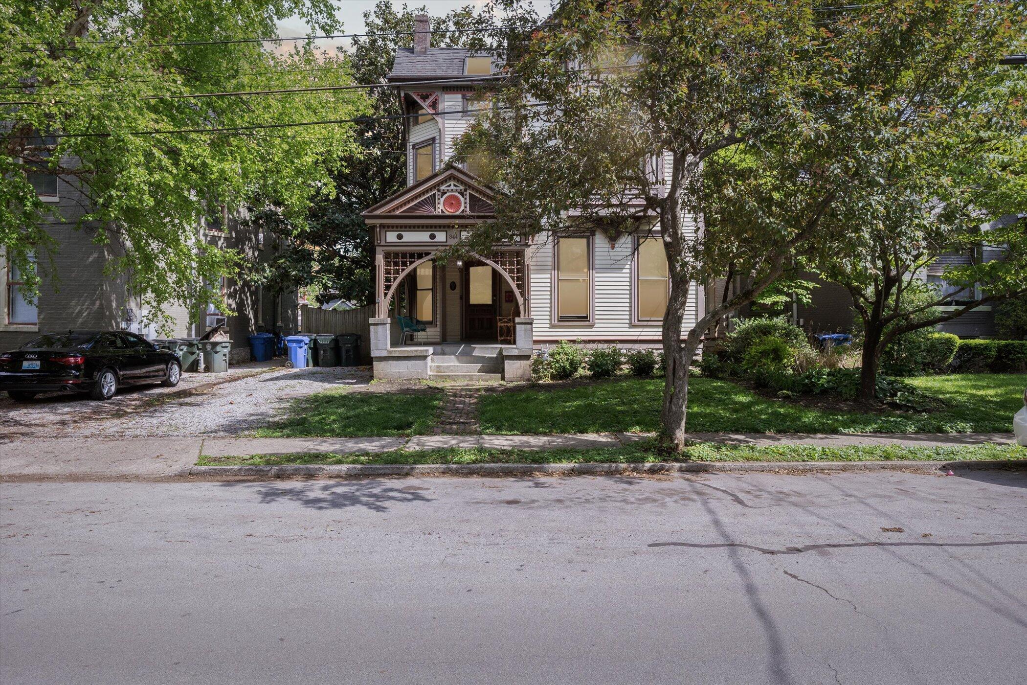 344 Madison Place Property Photo 2
