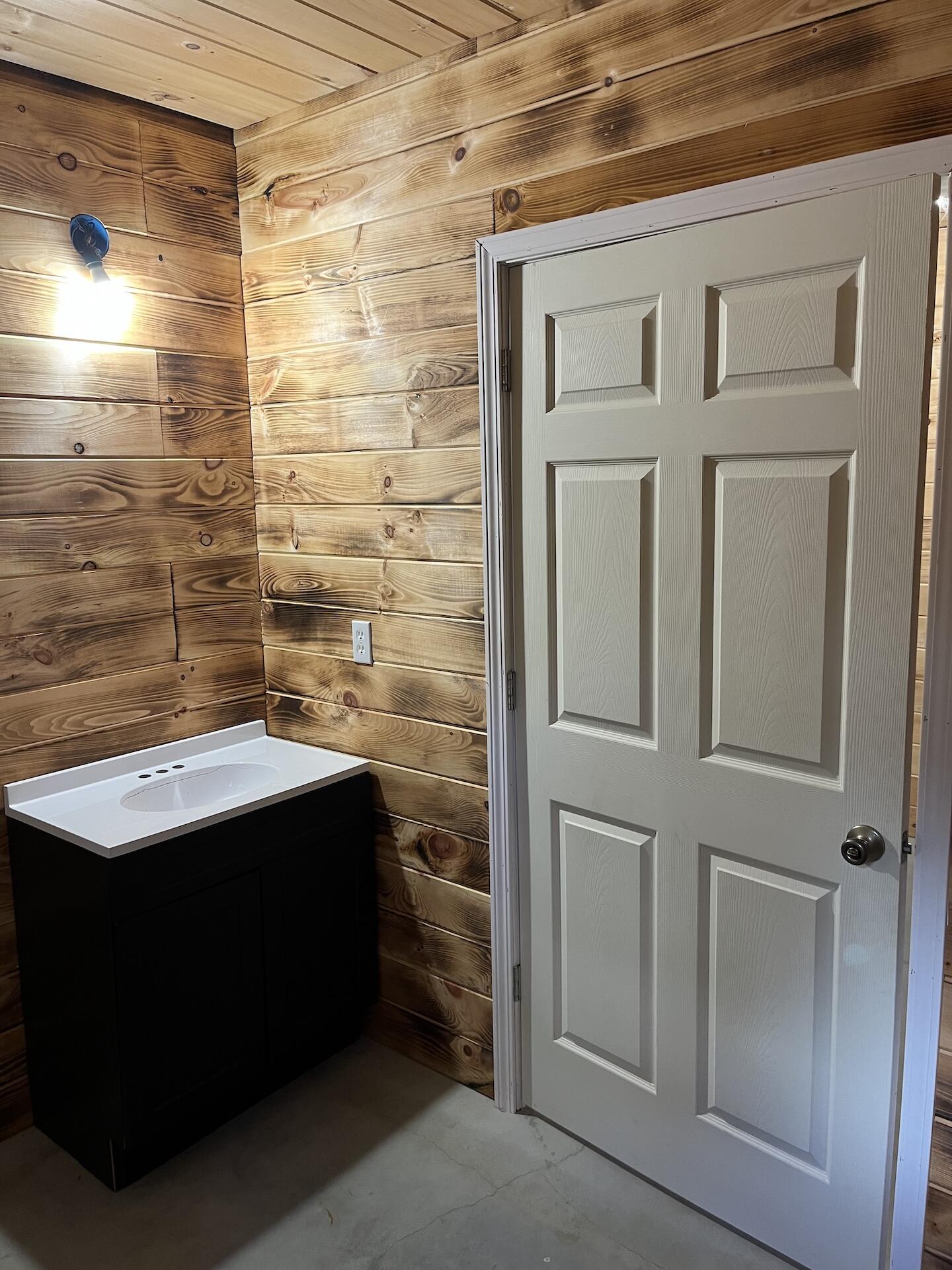 2748 Damron Creek Road Property Photo 22