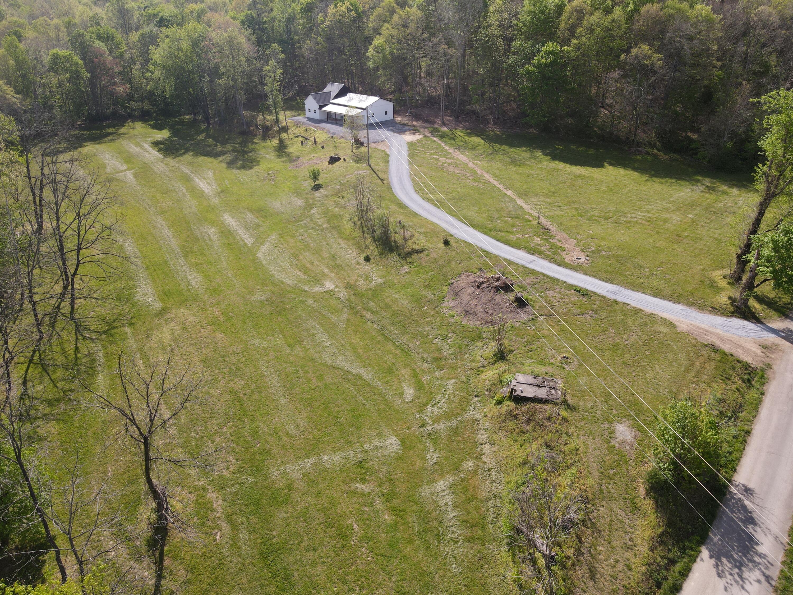 2748 Damron Creek Road Property Photo 35