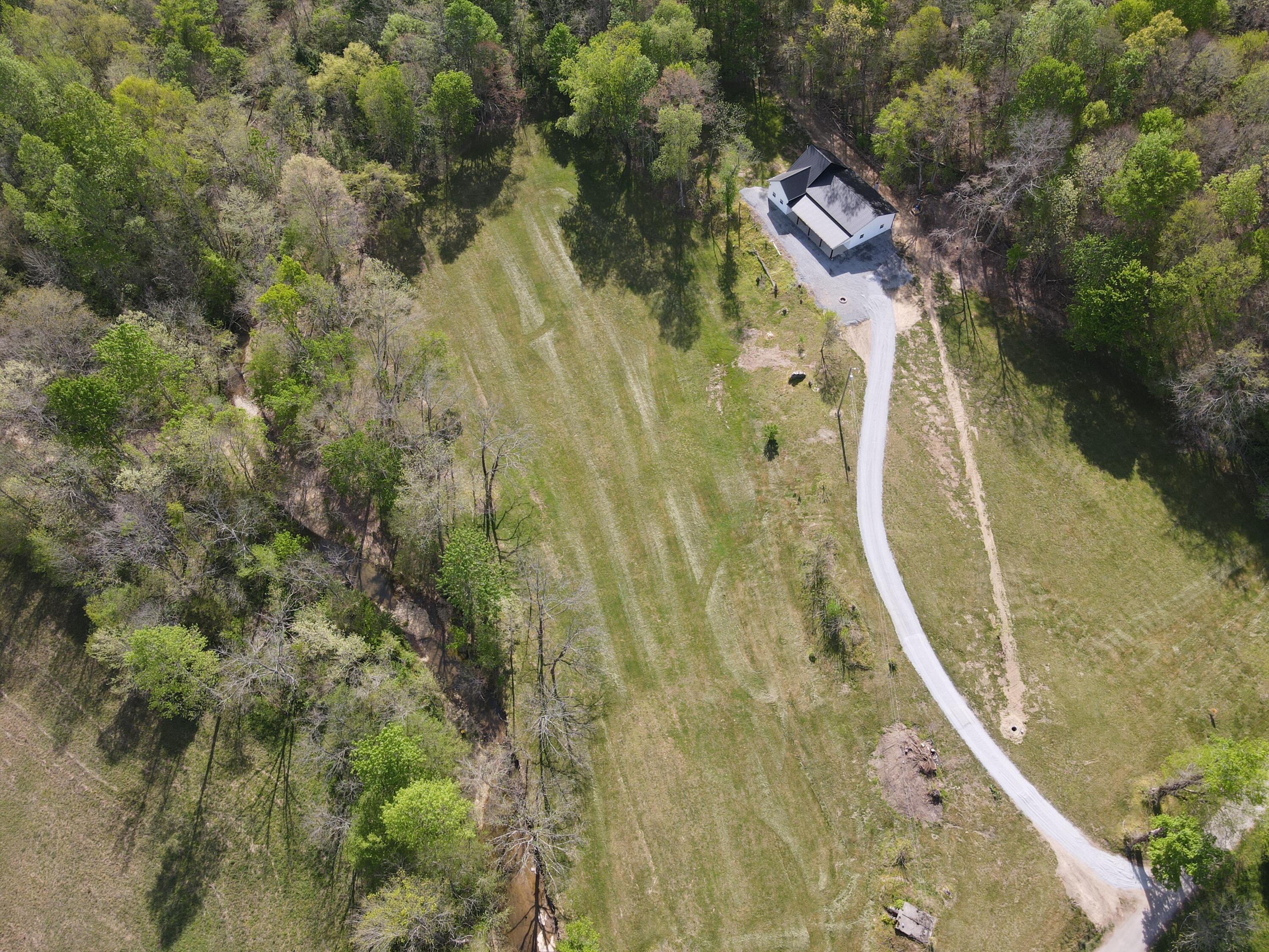 2748 Damron Creek Road Property Photo 37
